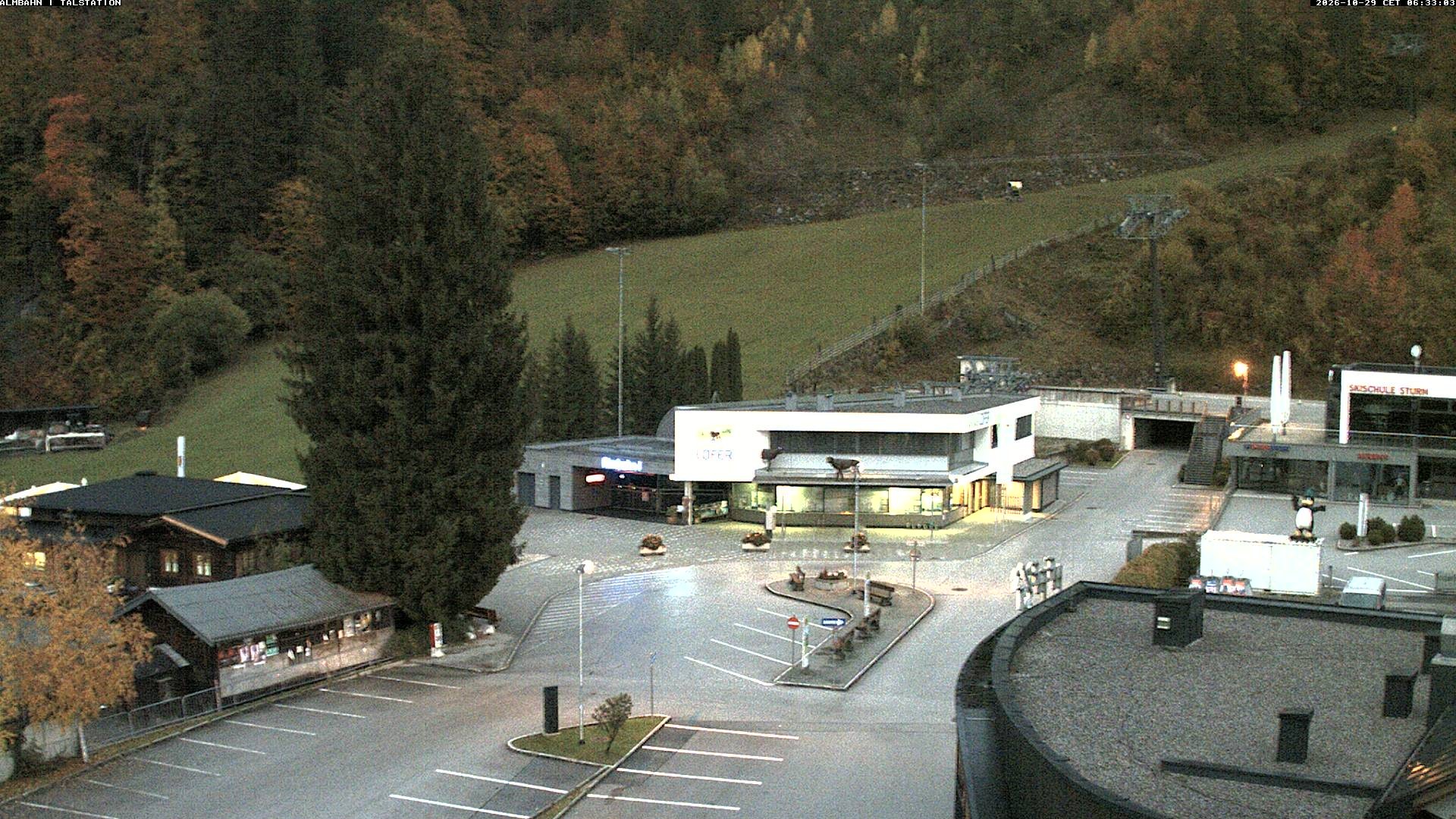 Archiv Foto Webcam Lofereralmbahn 1 - Talstation