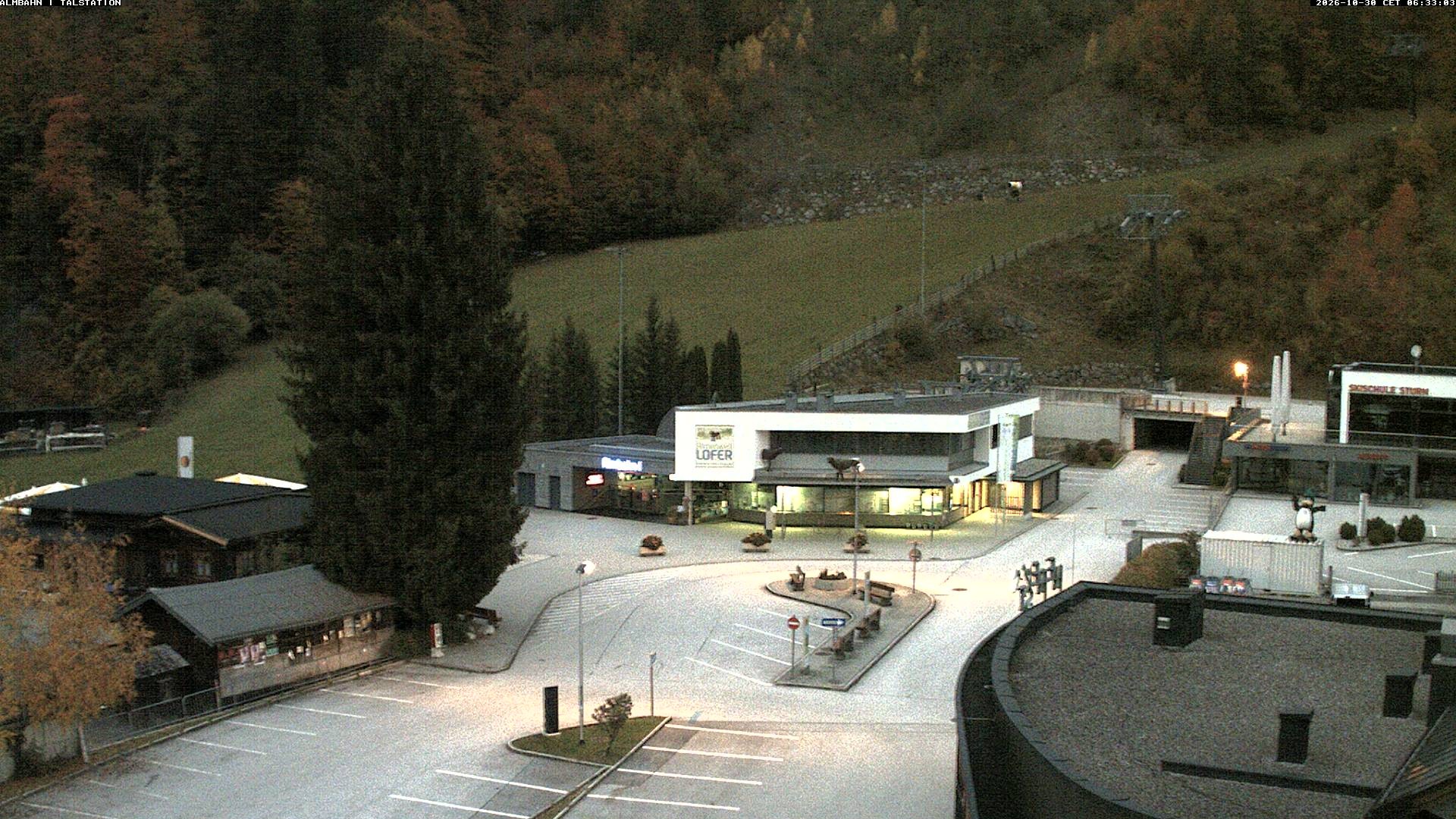 Archiv Foto Webcam Lofereralmbahn 1 - Talstation