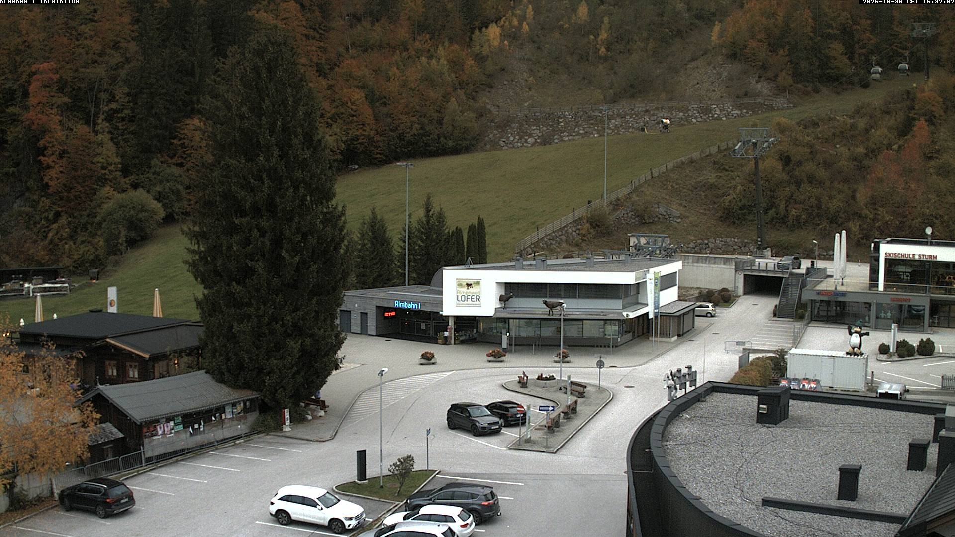 Archiv Foto Webcam Lofereralmbahn 1 - Talstation