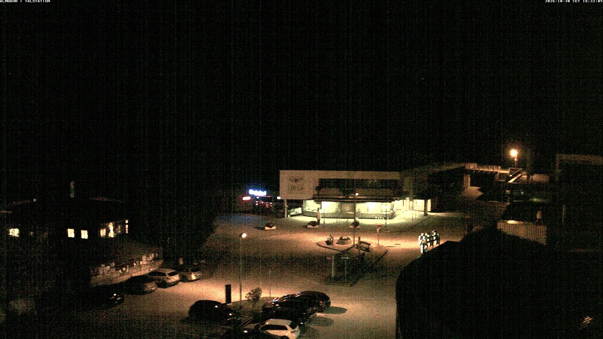 Archiv Foto Webcam Lofereralmbahn 1 - Talstation