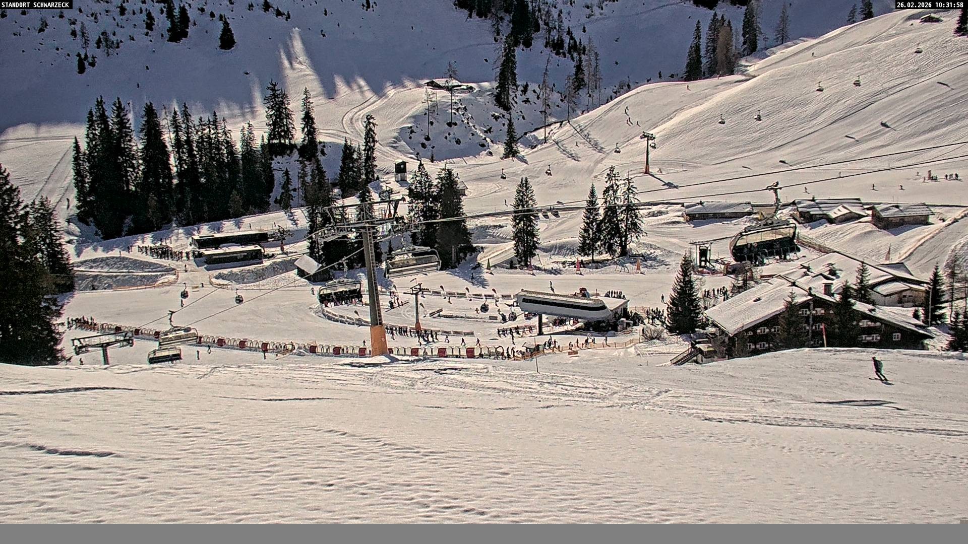 Archived image Webcam Family Express chairlift, Lofer