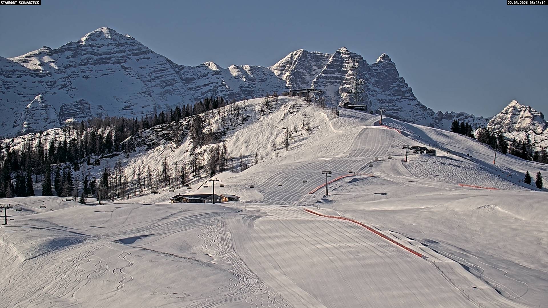 Archived image Webcam Family Express chairlift, Lofer