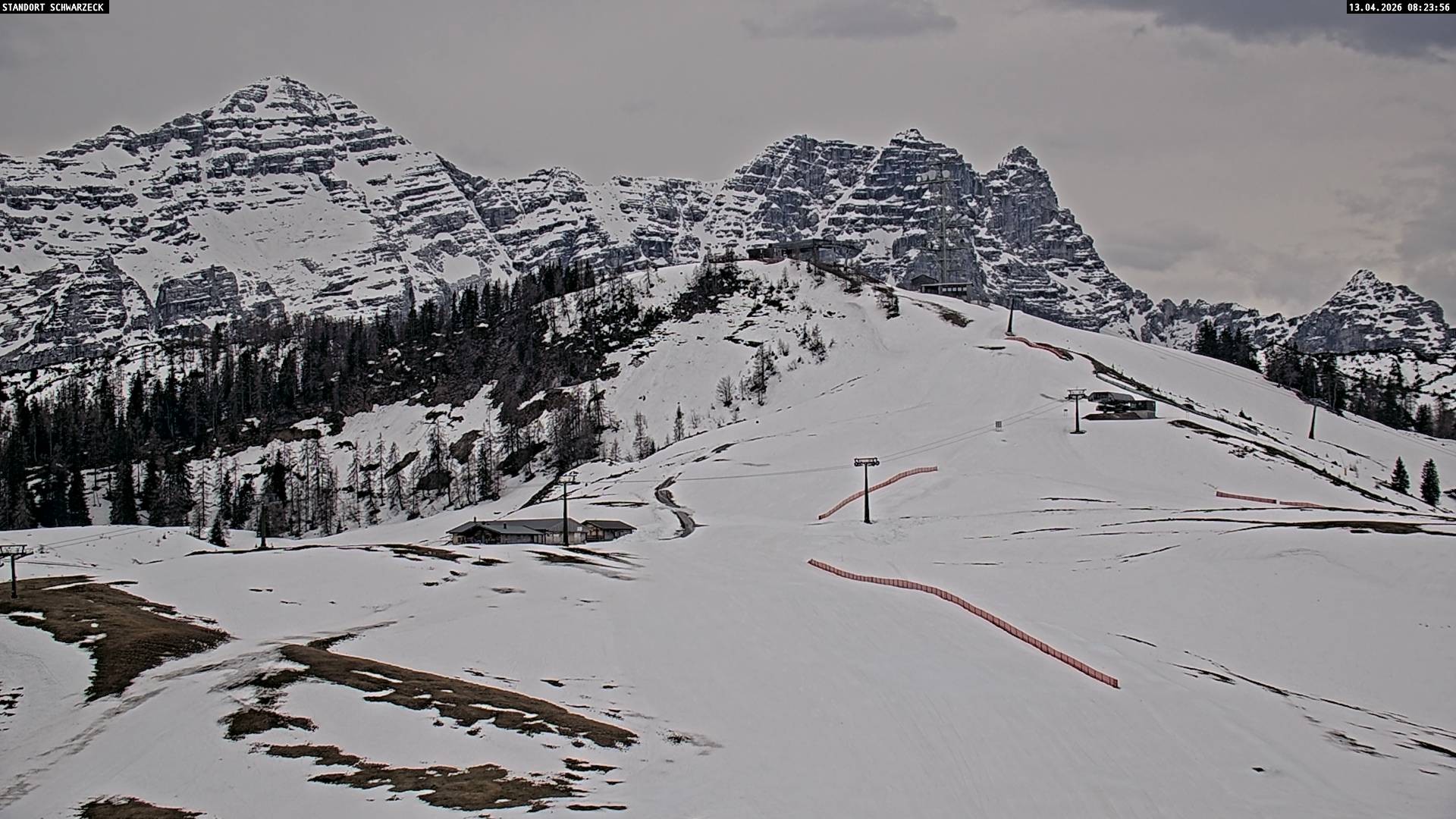 Archived image Webcam Family Express chairlift, Lofer