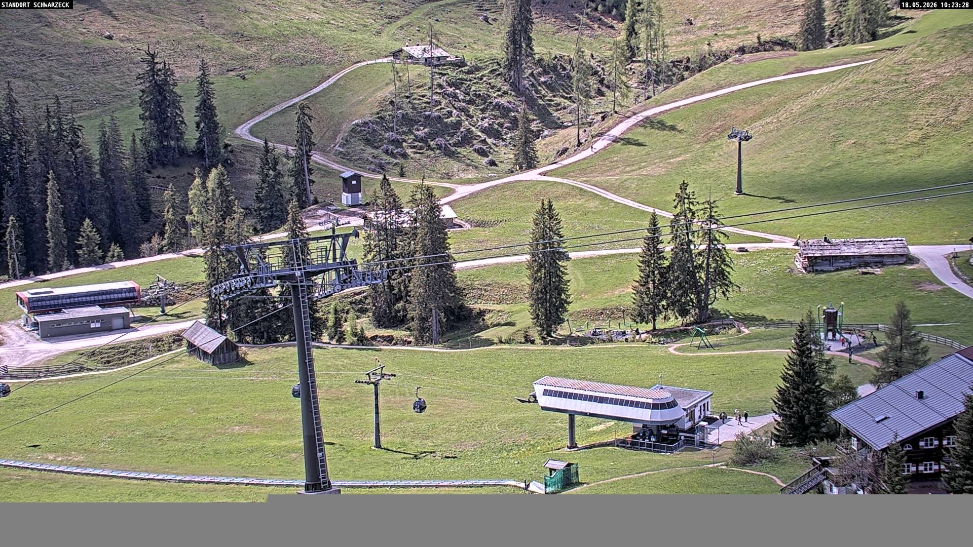 Archived image Webcam Family Express chairlift, Lofer