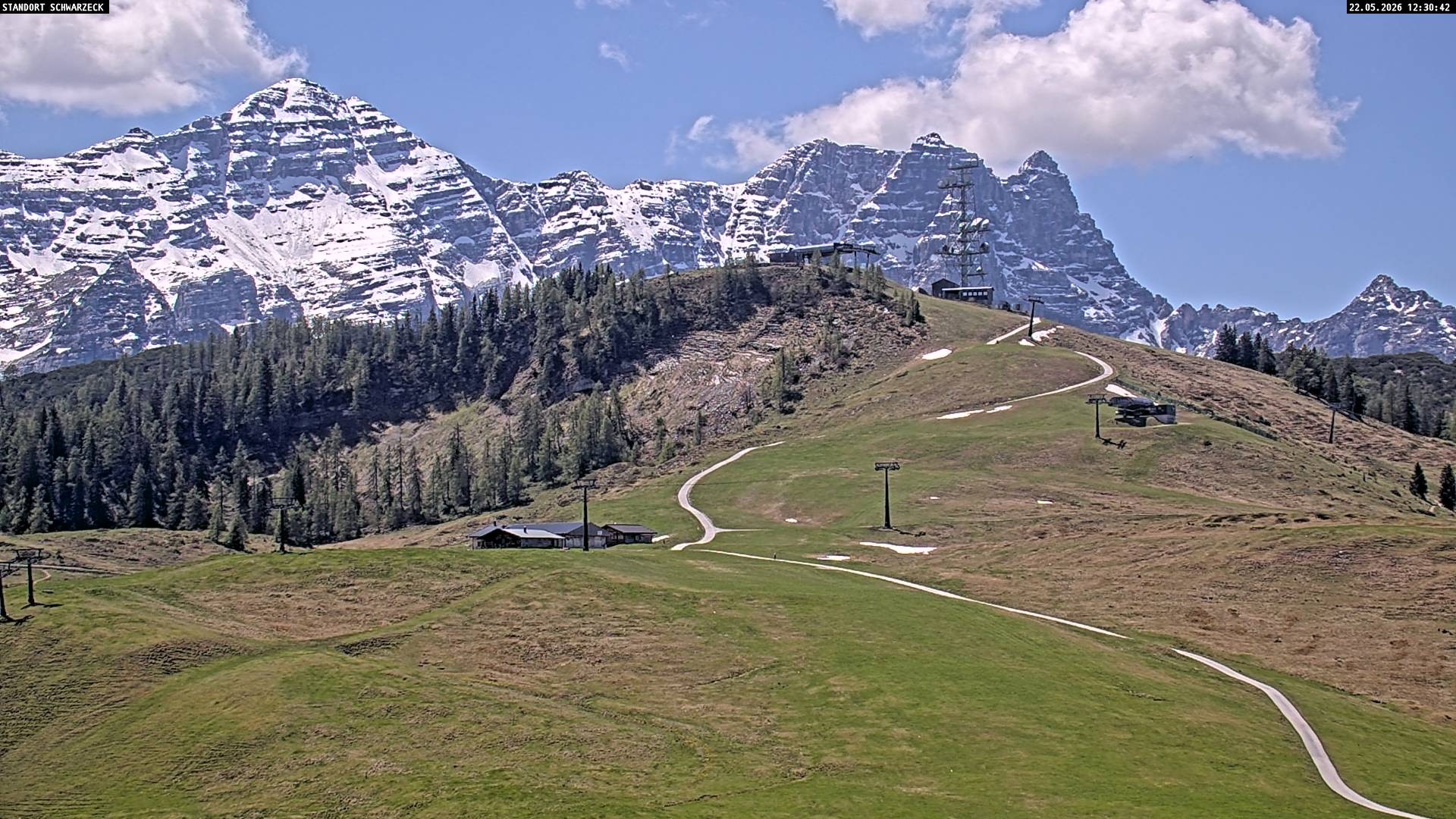 Archived image Webcam Family Express chairlift, Lofer