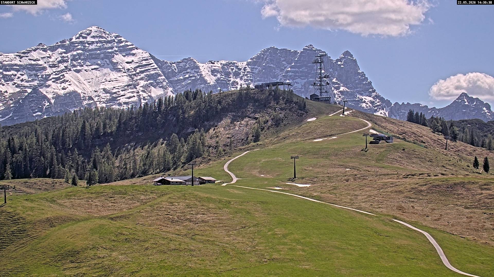 Archived image Webcam Family Express chairlift, Lofer