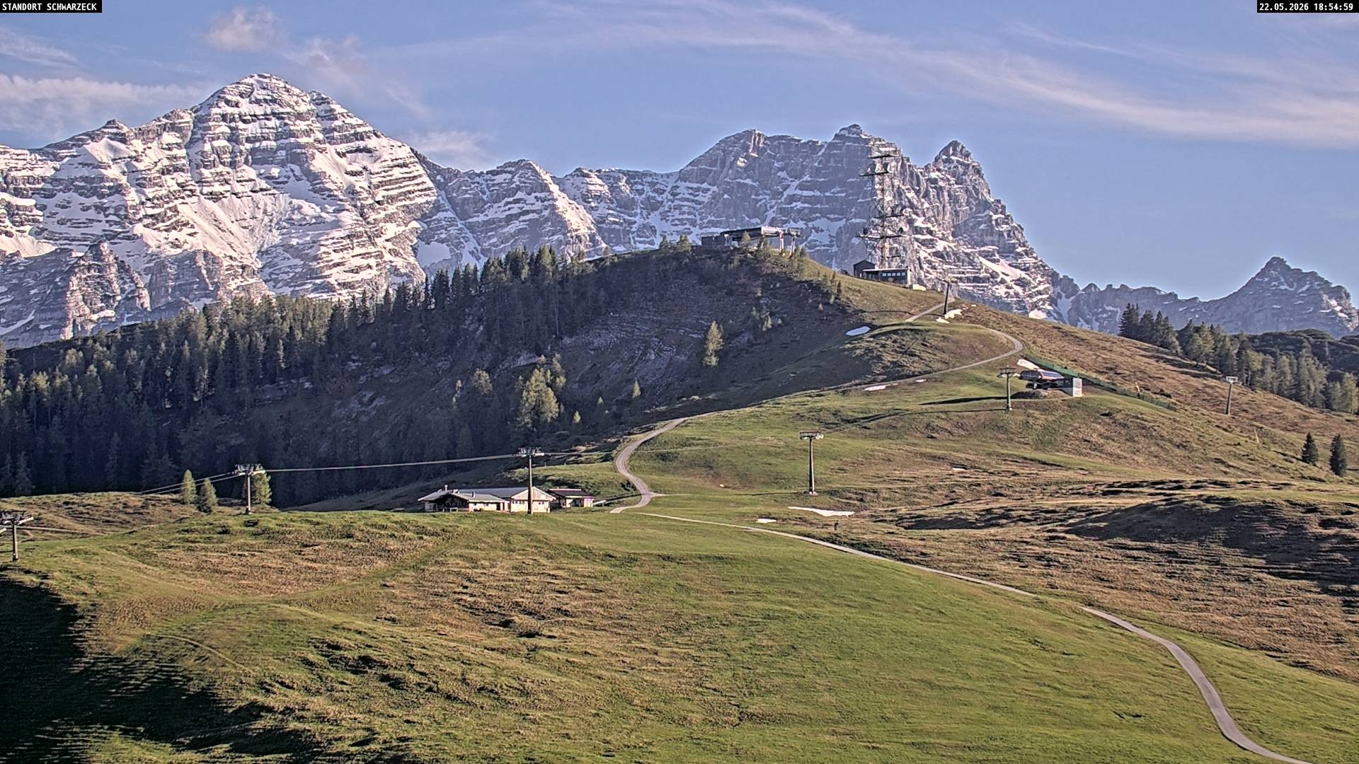 Archived image Webcam Family Express chairlift, Lofer