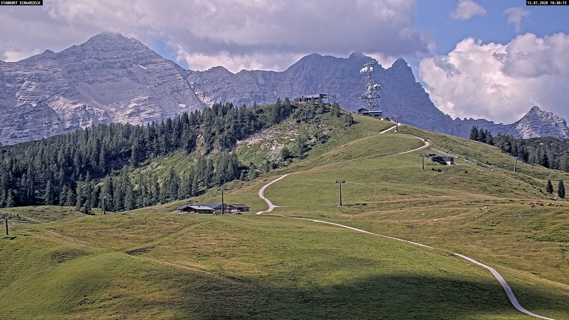 Archived image Webcam Family Express chairlift, Lofer