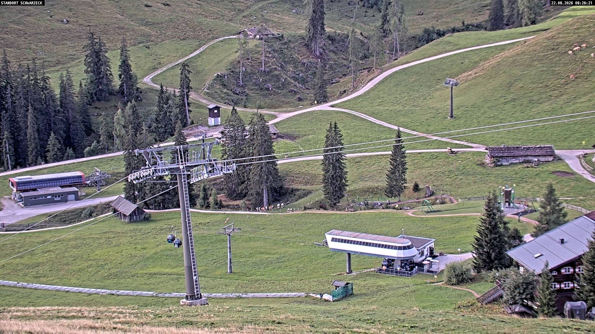 Archived image Webcam Family Express chairlift, Lofer