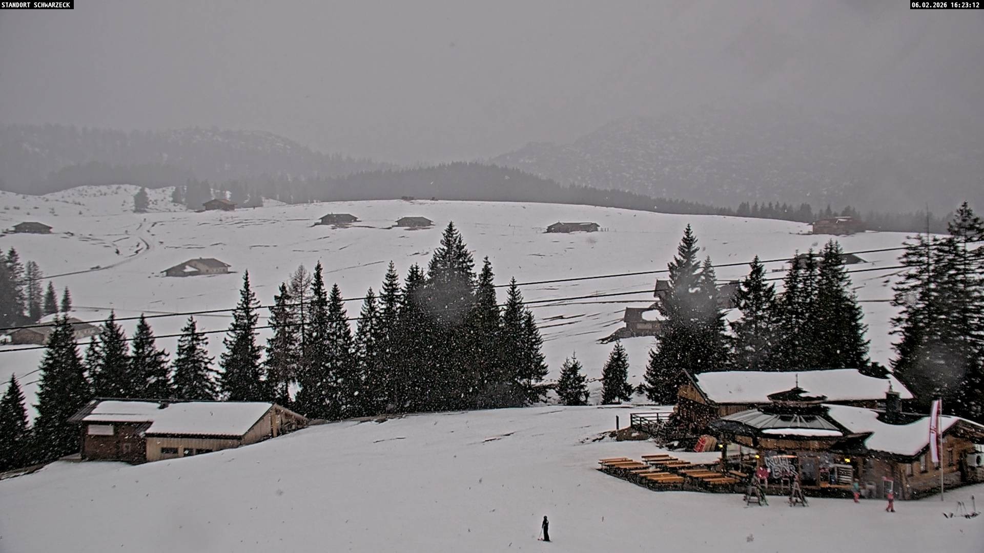 Archiv Foto Webcam Almenwelt Lofer: Rundwanderweg und Höhenloipe