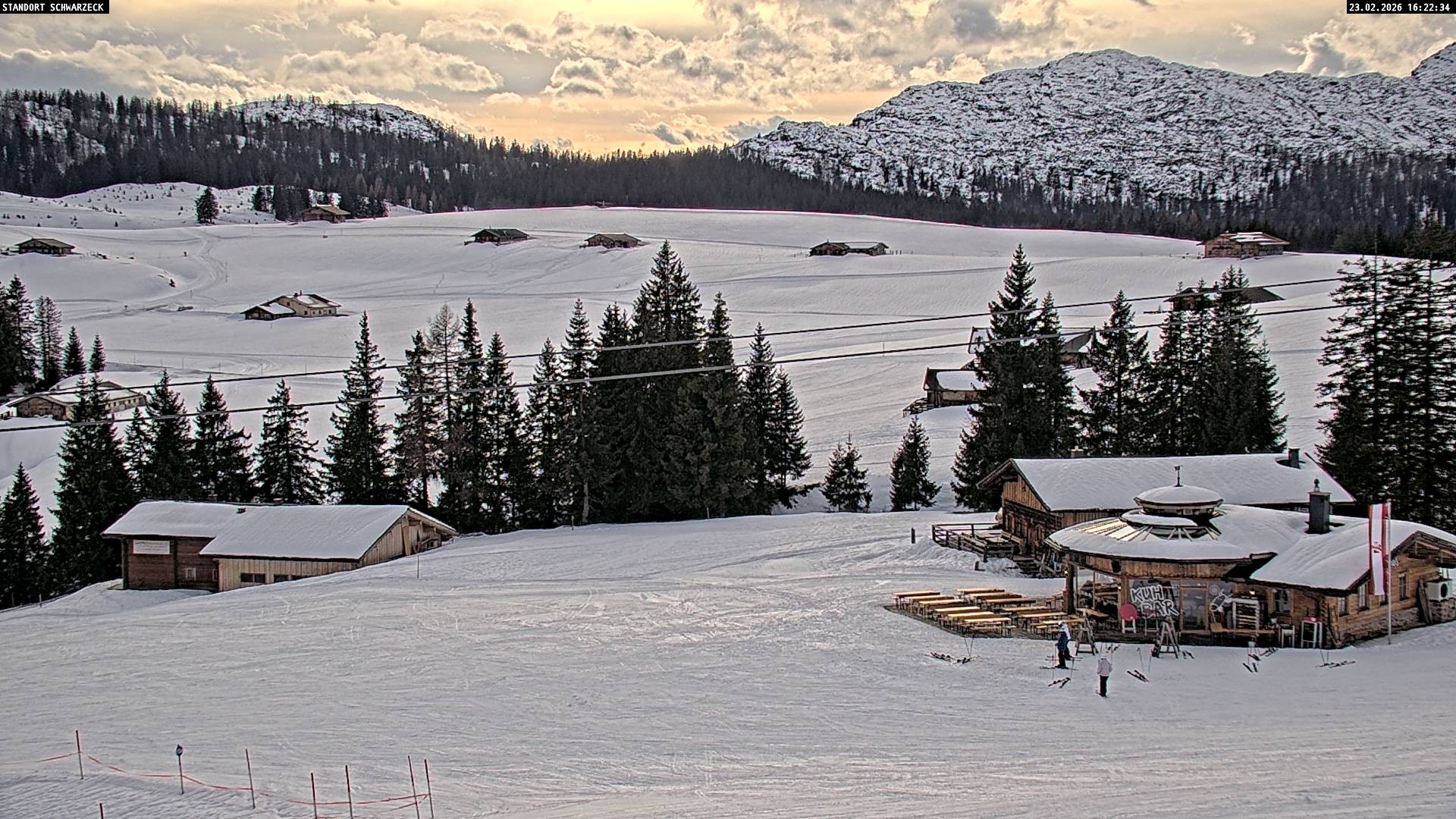 Archiv Foto Webcam Almenwelt Lofer: Rundwanderweg und Höhenloipe