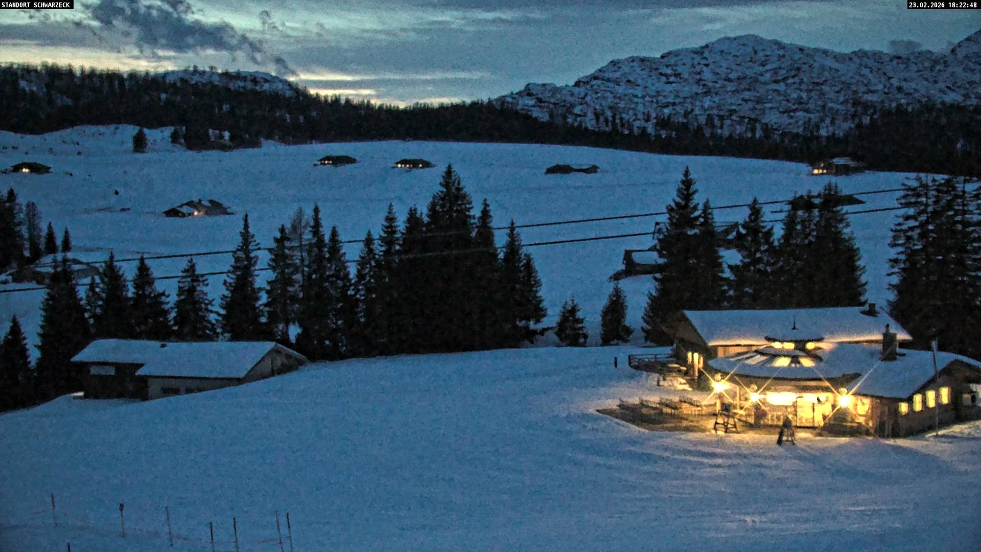 Archiv Foto Webcam Almenwelt Lofer: Rundwanderweg und Höhenloipe