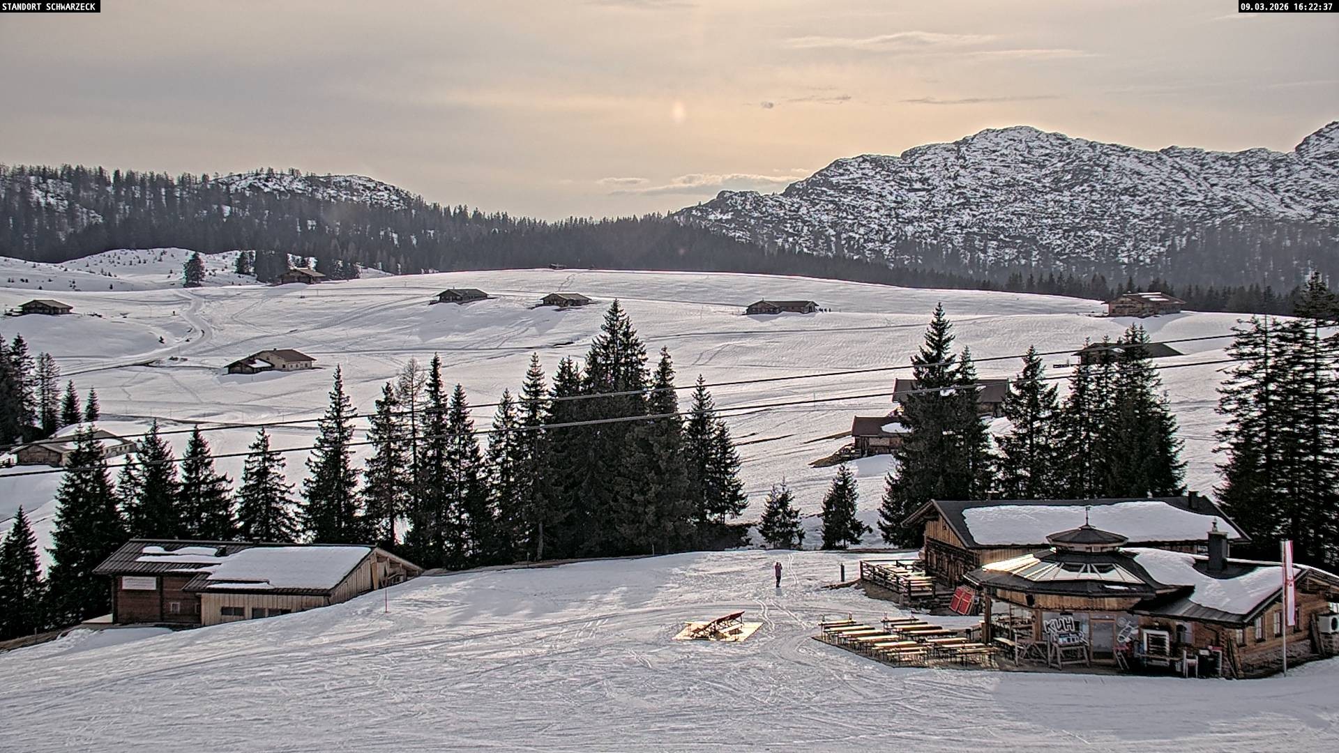 Archiv Foto Webcam Almenwelt Lofer: Rundwanderweg und Höhenloipe