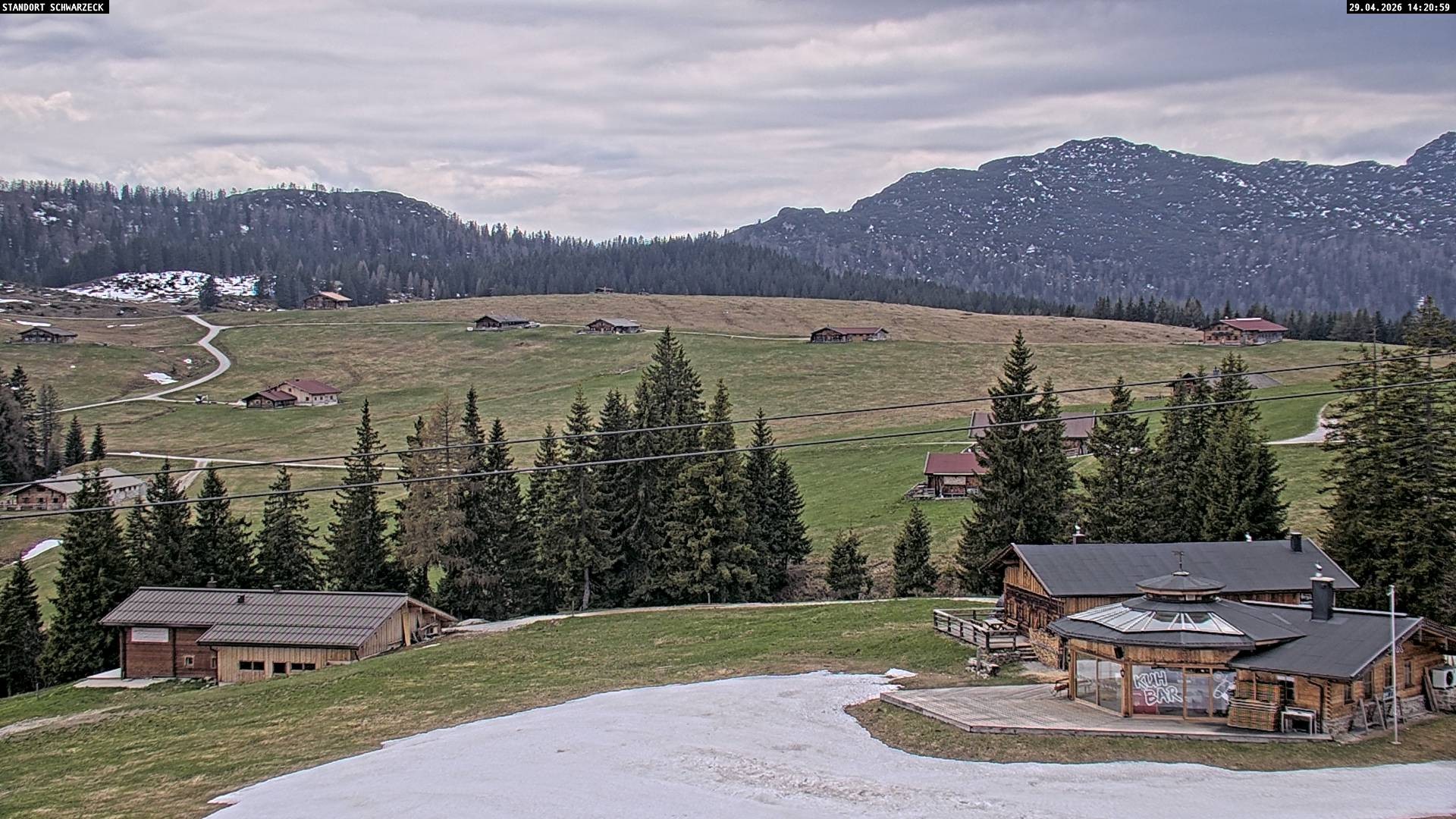 Archiv Foto Webcam Almenwelt Lofer: Rundwanderweg und Höhenloipe