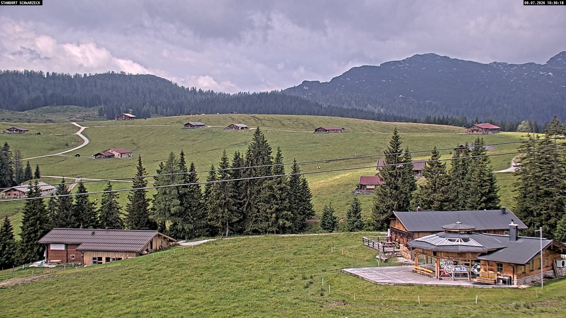 Archiv Foto Webcam Almenwelt Lofer: Rundwanderweg und Höhenloipe