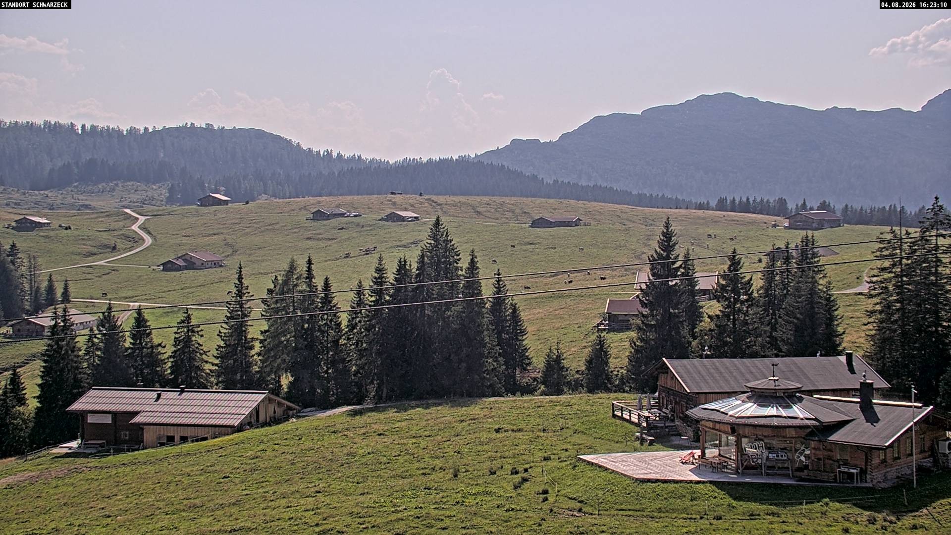 Archiv Foto Webcam Almenwelt Lofer: Rundwanderweg und Höhenloipe