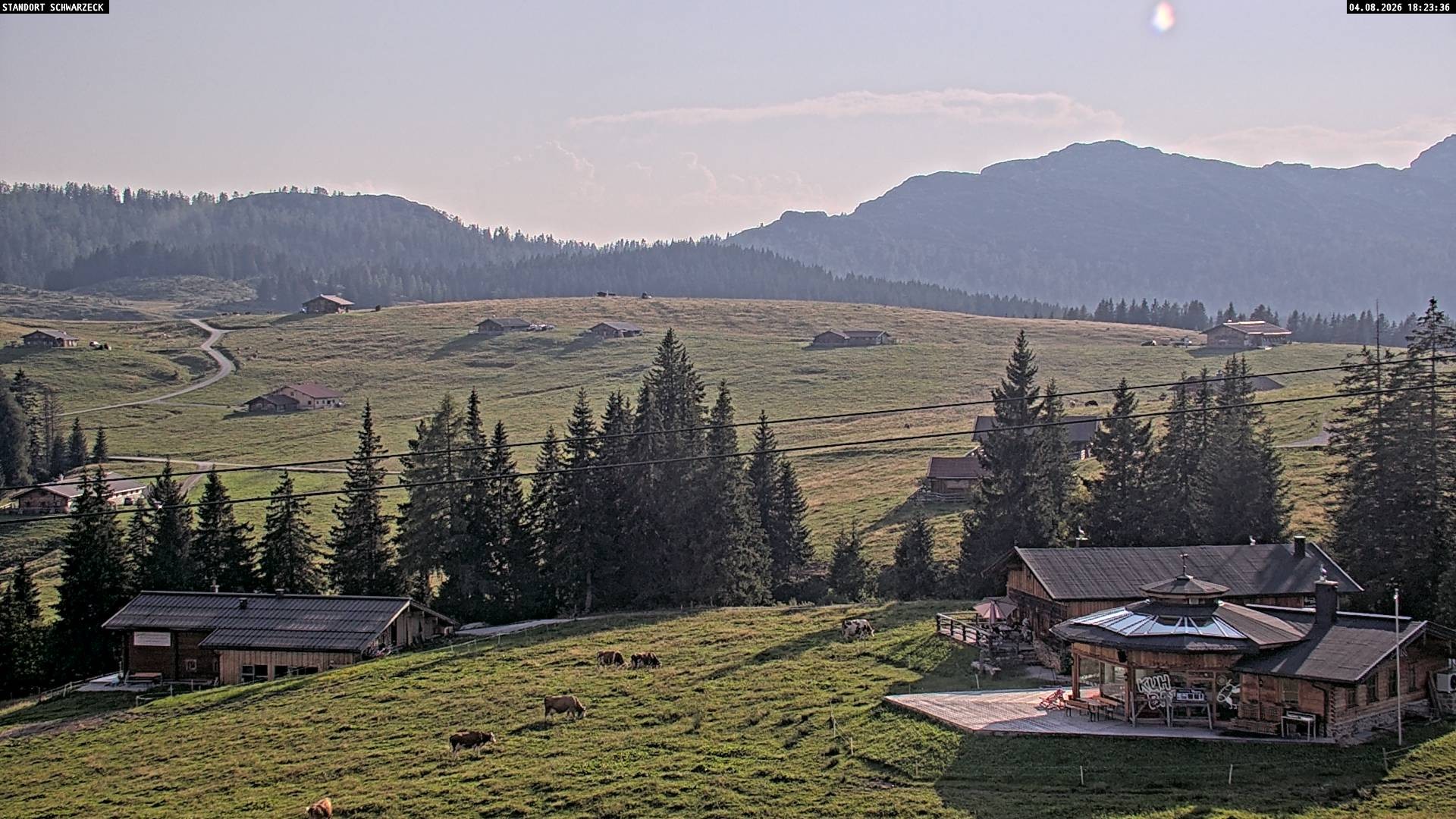 Archiv Foto Webcam Almenwelt Lofer: Rundwanderweg und Höhenloipe