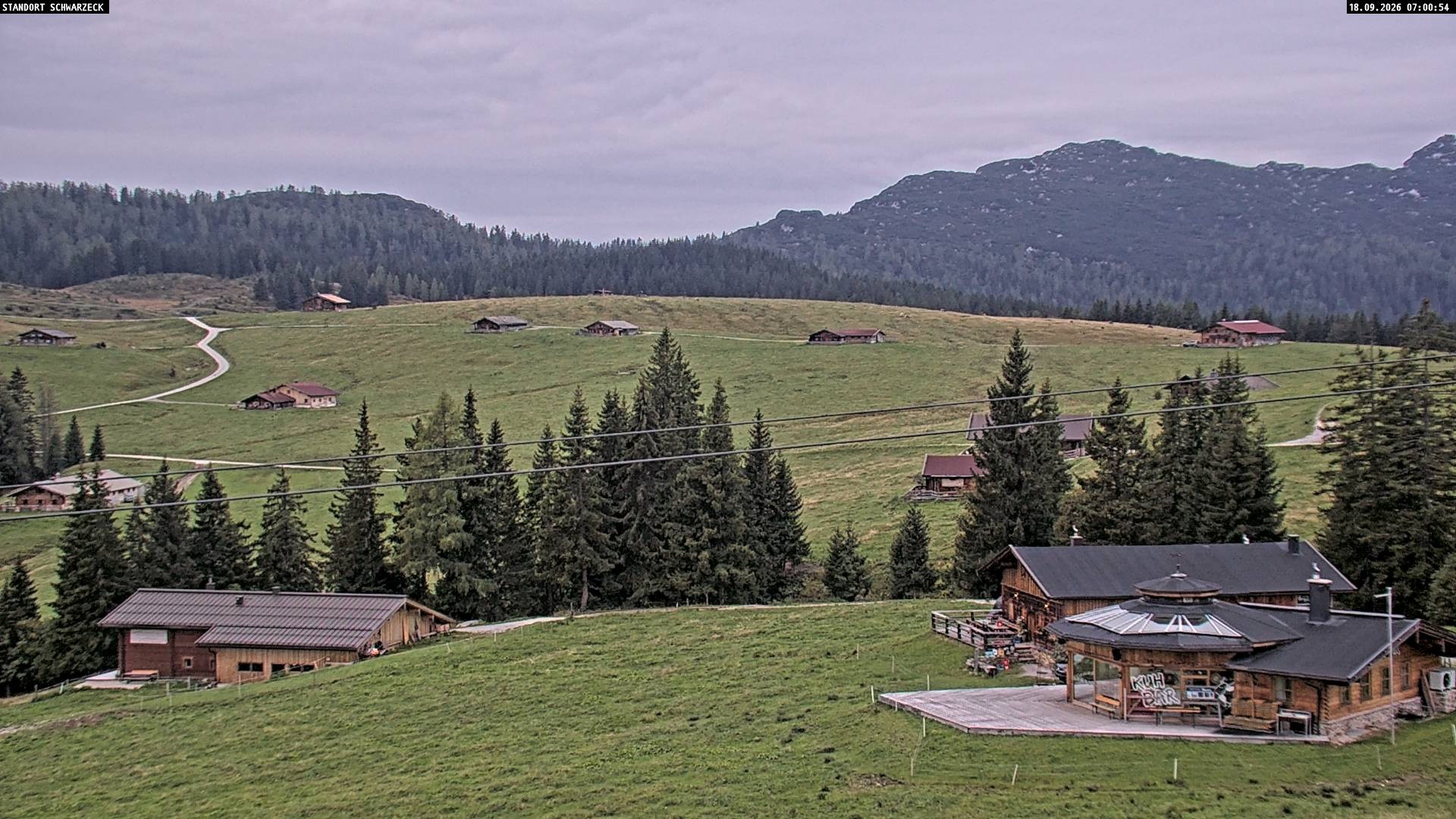 Archiv Foto Webcam Almenwelt Lofer: Rundwanderweg und Höhenloipe