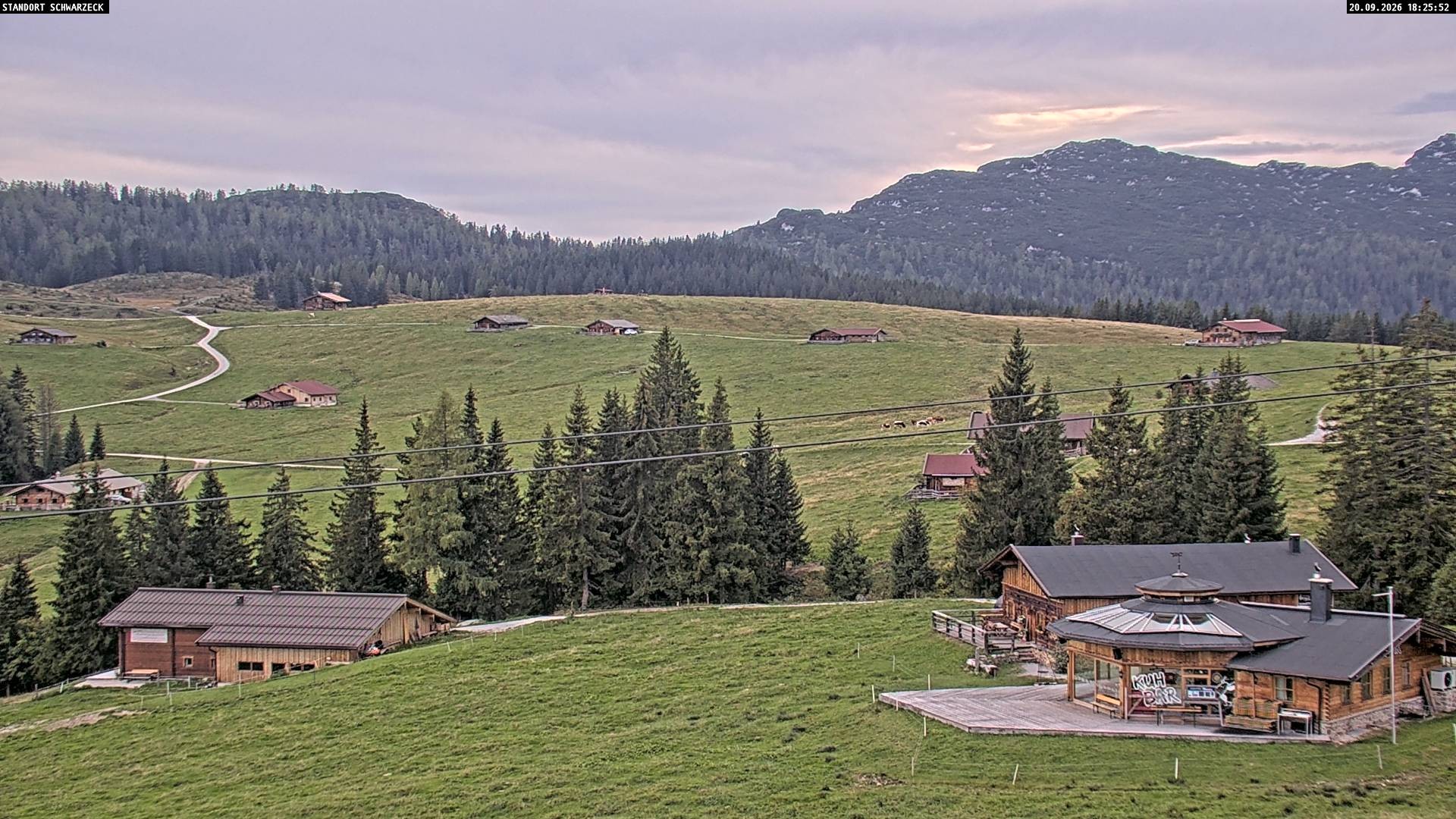 Archiv Foto Webcam Almenwelt Lofer: Rundwanderweg und Höhenloipe