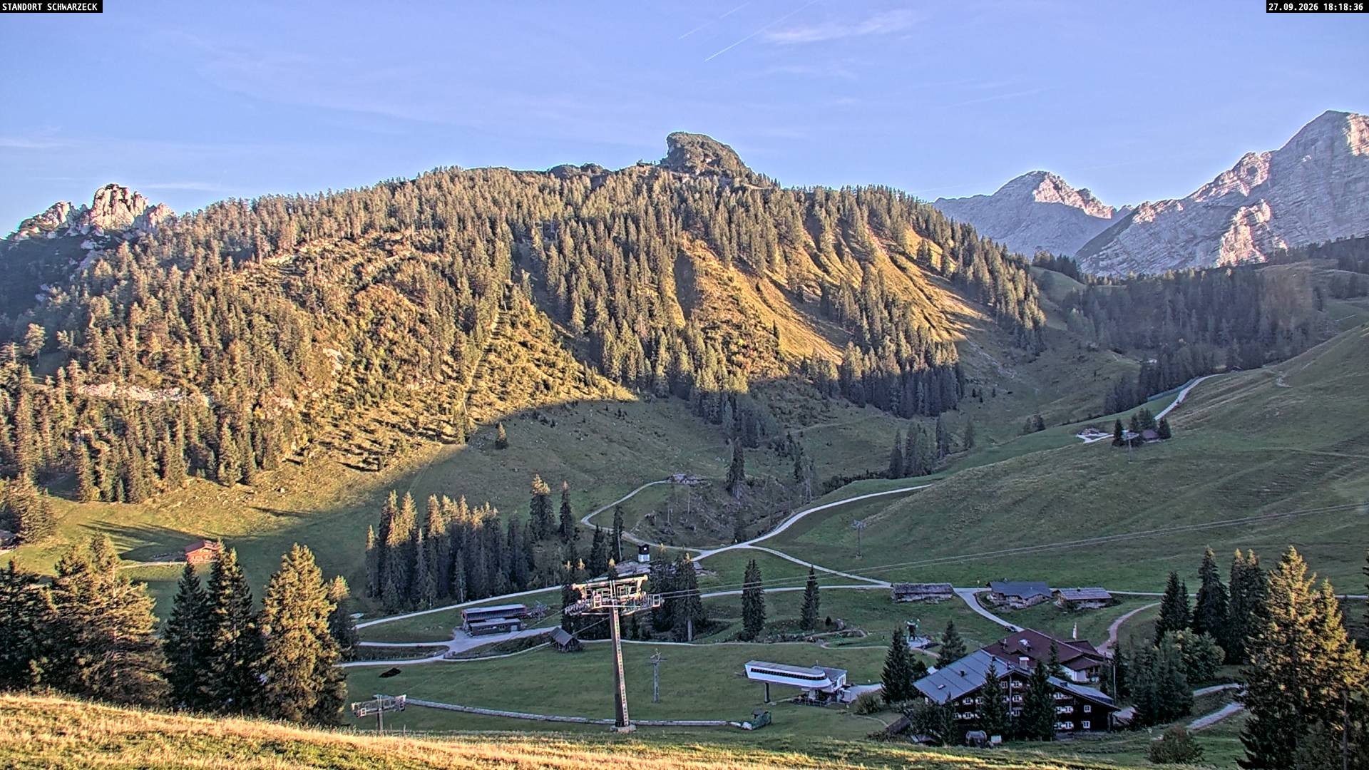 Archiv Foto Webcam Almenwelt Lofer: Rundwanderweg und Höhenloipe