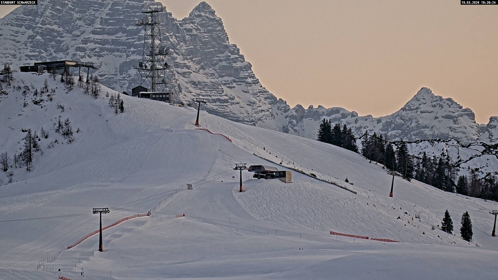 Archived image Webcam Loferer Alm: Schönbühel-view