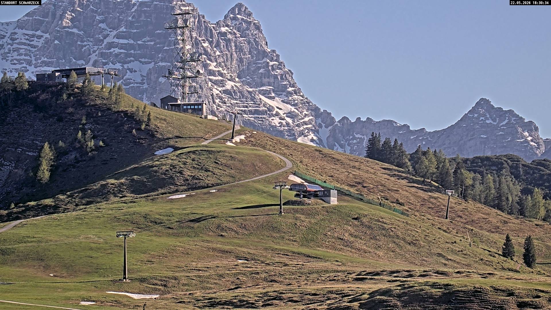Archived image Webcam Loferer Alm: Schönbühel-view