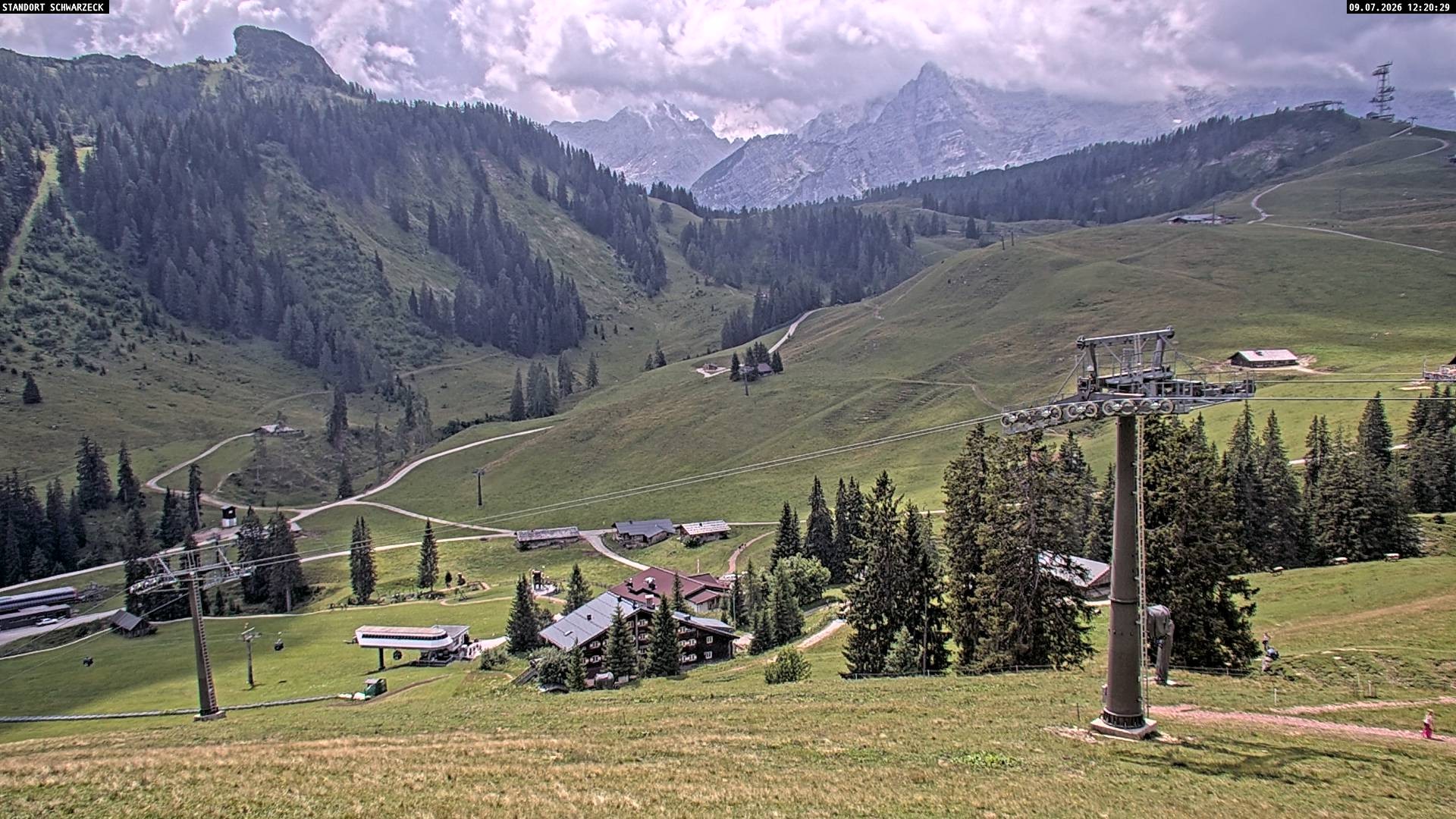 Archived image Webcam Loferer Alm: Schönbühel-view