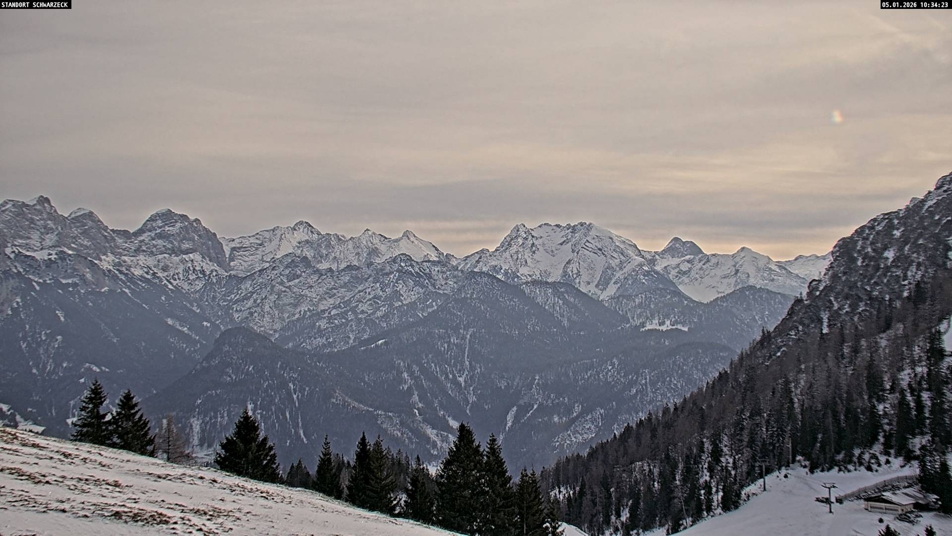 Archiv Foto Webcam Blick von Lofer auf die Berchtesgadener Alpen