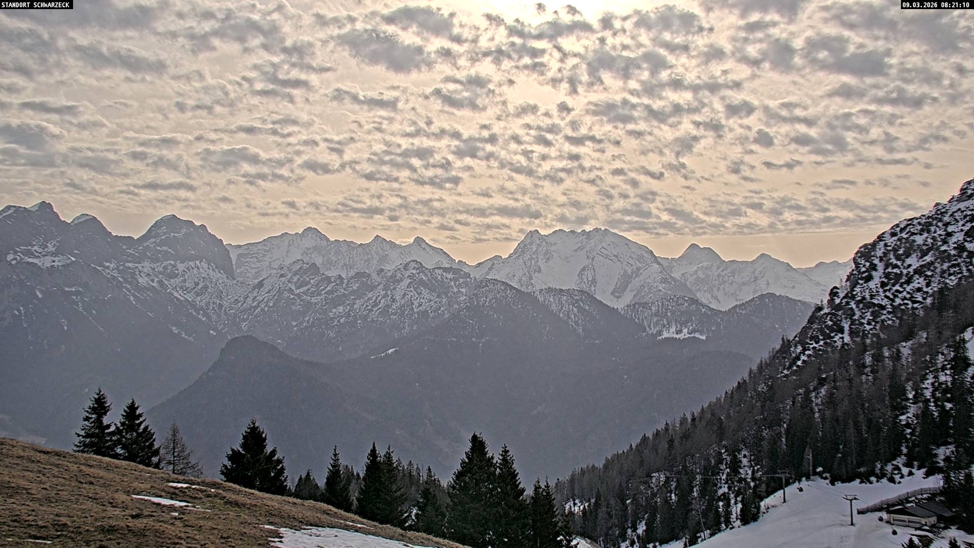 Archiv Foto Webcam Blick von Lofer auf die Berchtesgadener Alpen