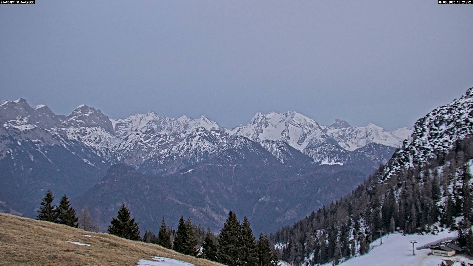 Archiv Foto Webcam Blick von Lofer auf die Berchtesgadener Alpen