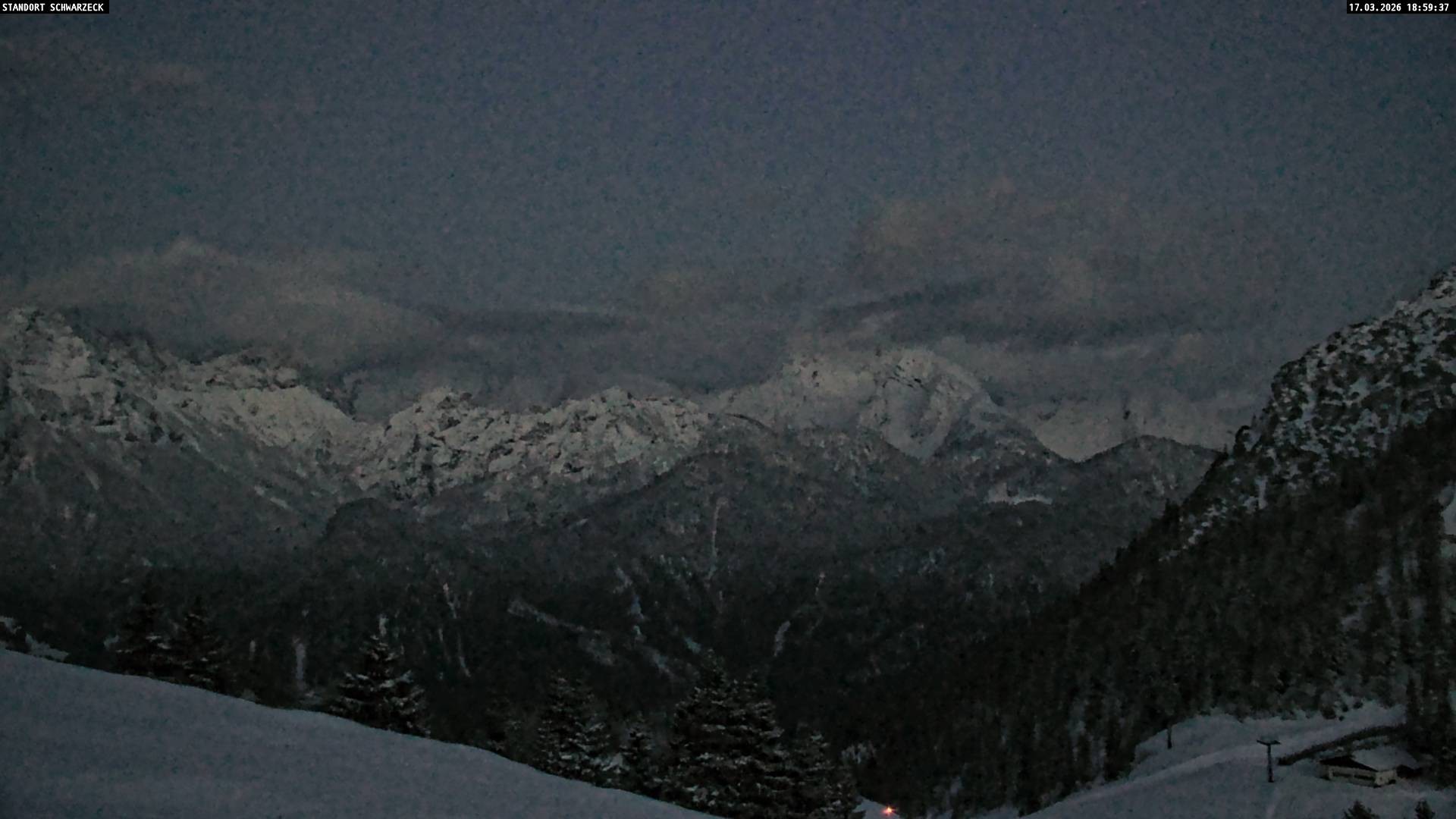 Archiv Foto Webcam Blick von Lofer auf die Berchtesgadener Alpen
