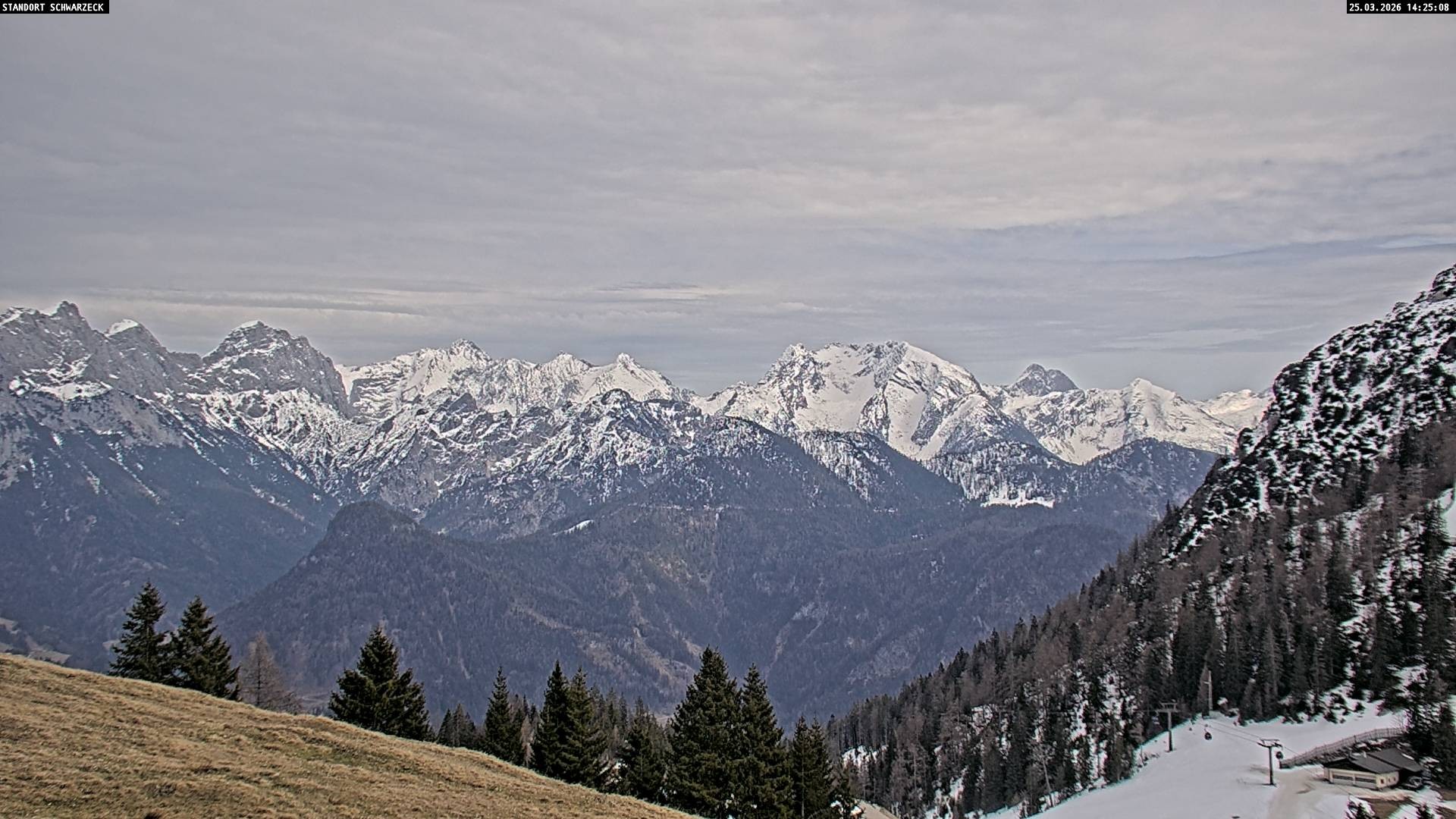 Archiv Foto Webcam Blick von Lofer auf die Berchtesgadener Alpen