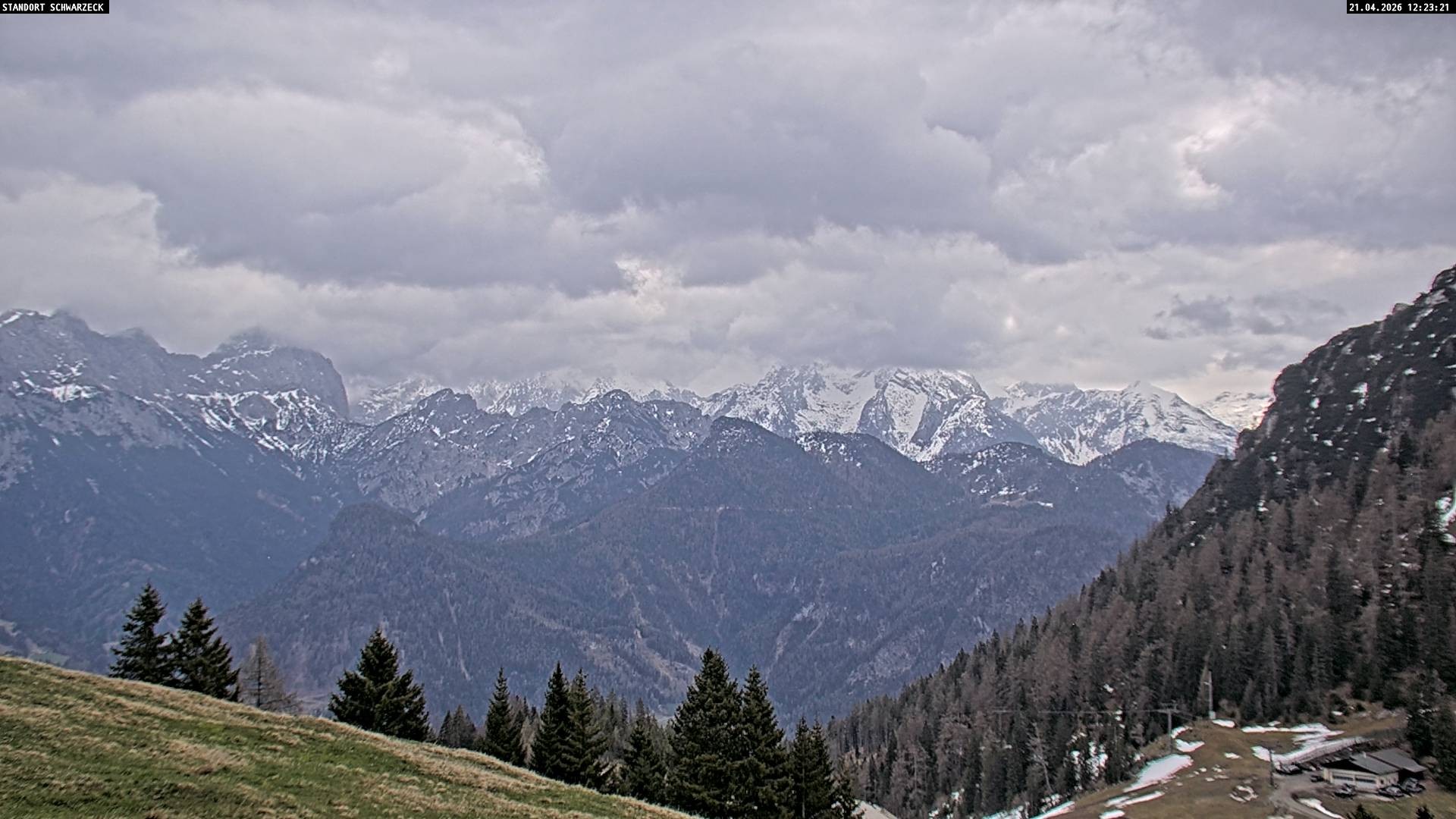 Archiv Foto Webcam Blick von Lofer auf die Berchtesgadener Alpen