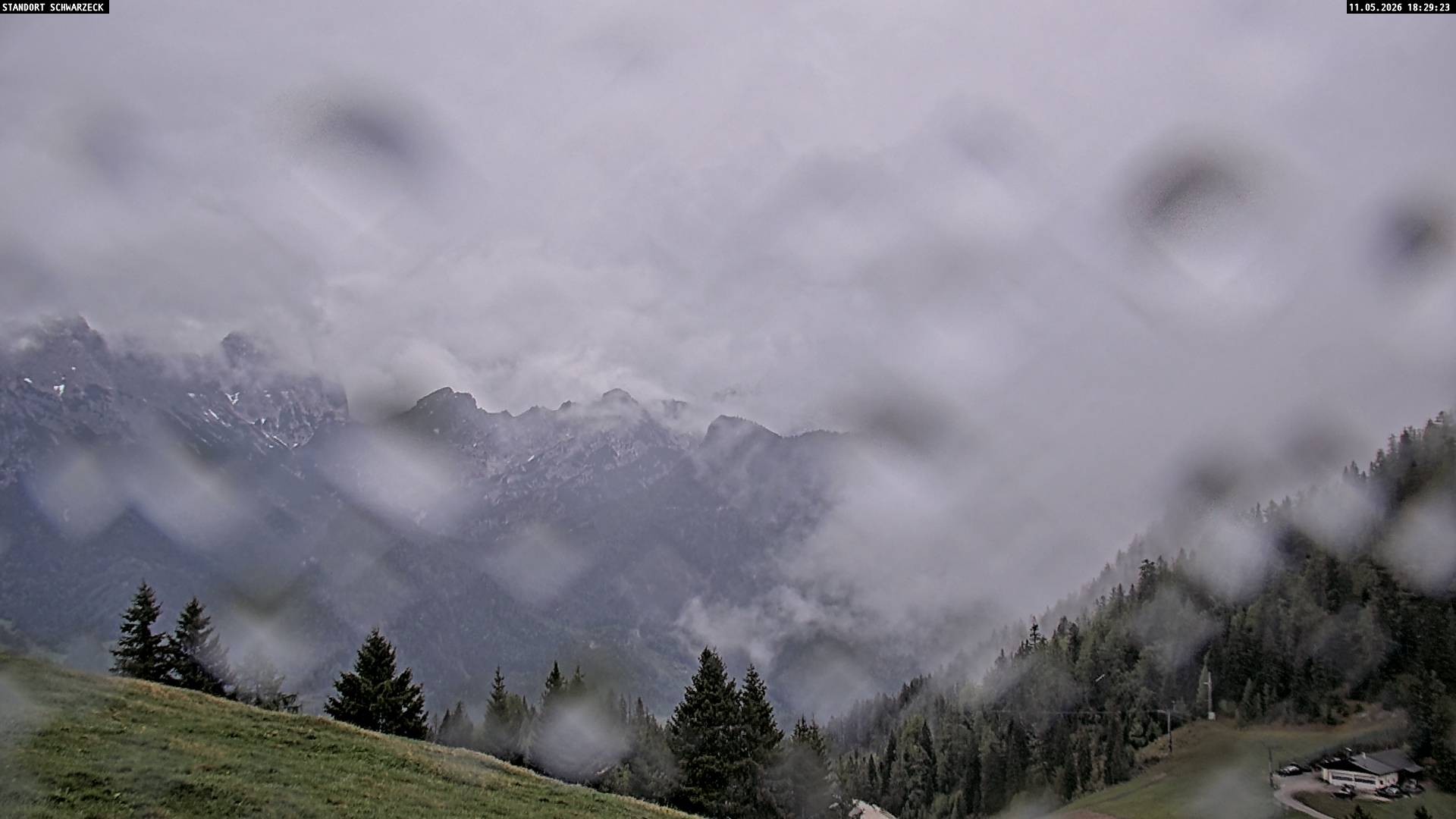 Archiv Foto Webcam Blick von Lofer auf die Berchtesgadener Alpen