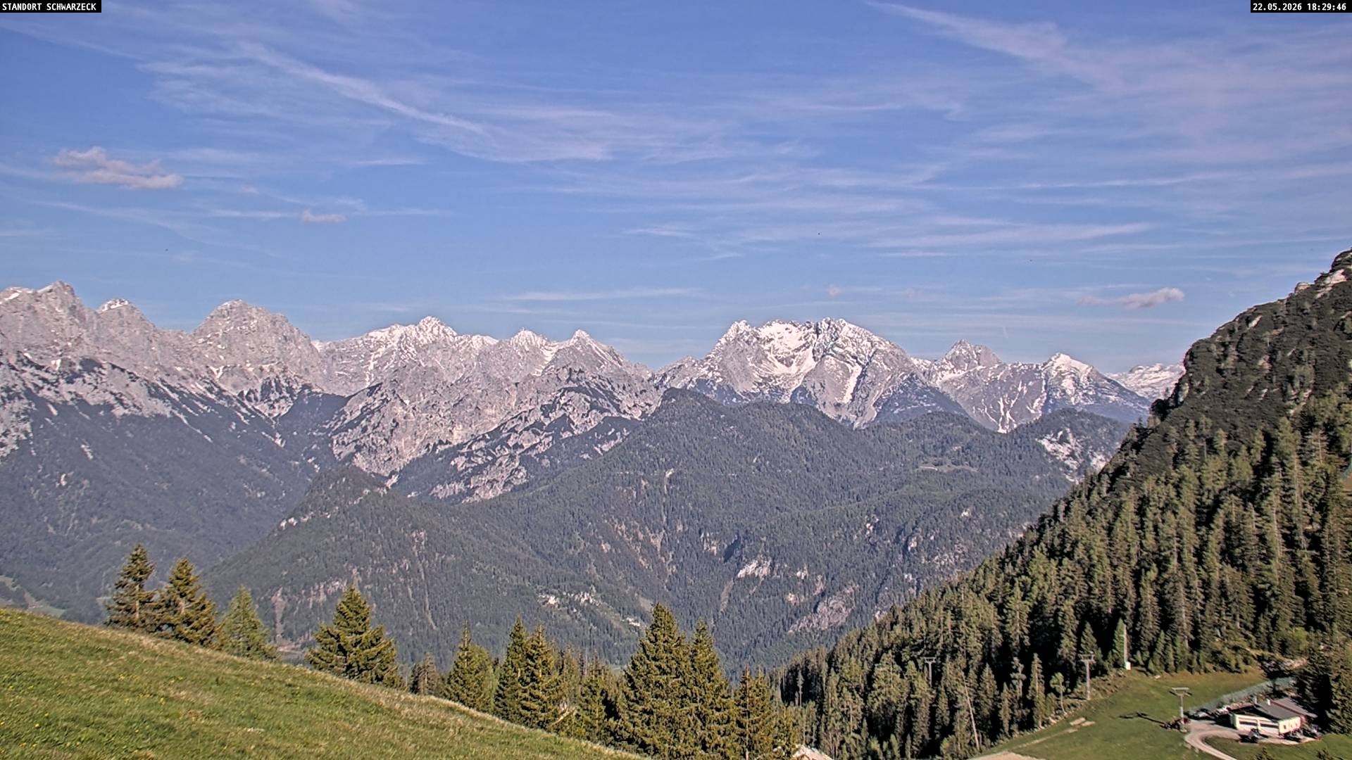 Archiv Foto Webcam Blick von Lofer auf die Berchtesgadener Alpen