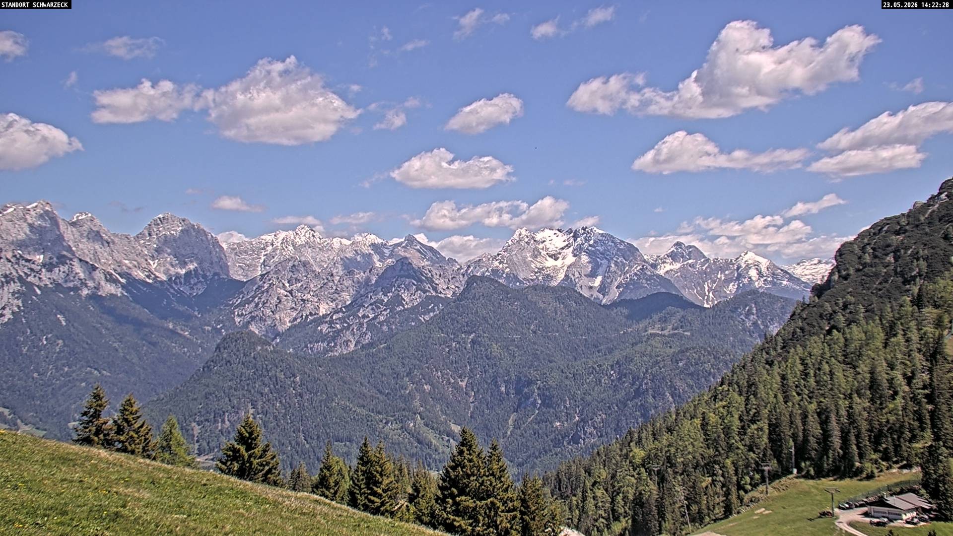 Archiv Foto Webcam Blick von Lofer auf die Berchtesgadener Alpen