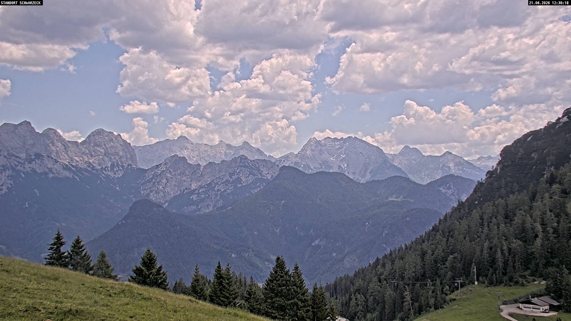 Archiv Foto Webcam Blick von Lofer auf die Berchtesgadener Alpen