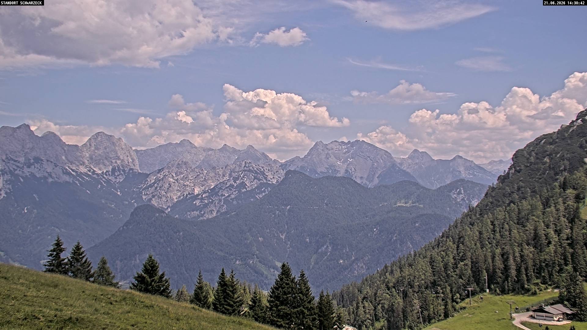 Archiv Foto Webcam Blick von Lofer auf die Berchtesgadener Alpen