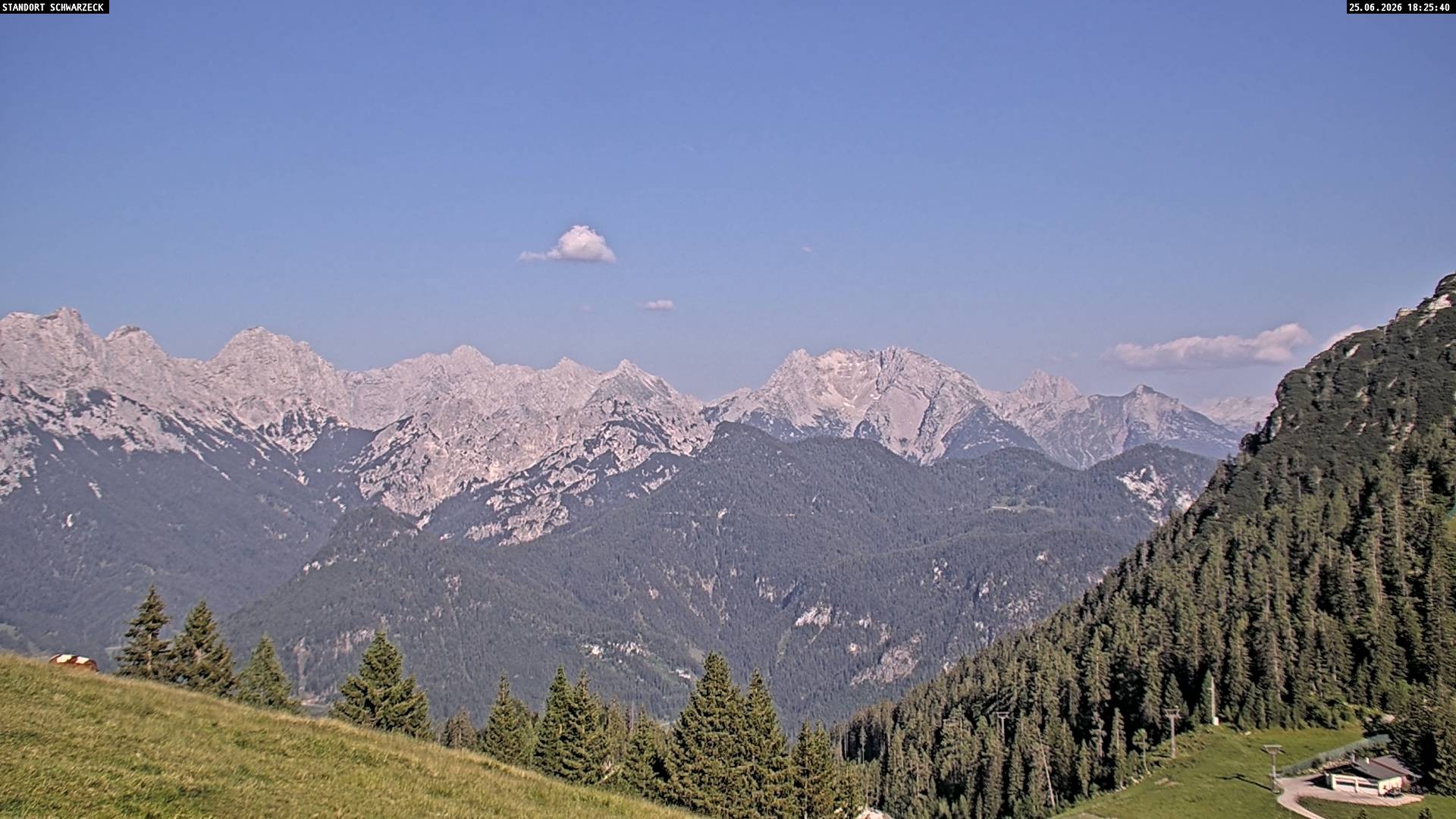 Archiv Foto Webcam Blick von Lofer auf die Berchtesgadener Alpen