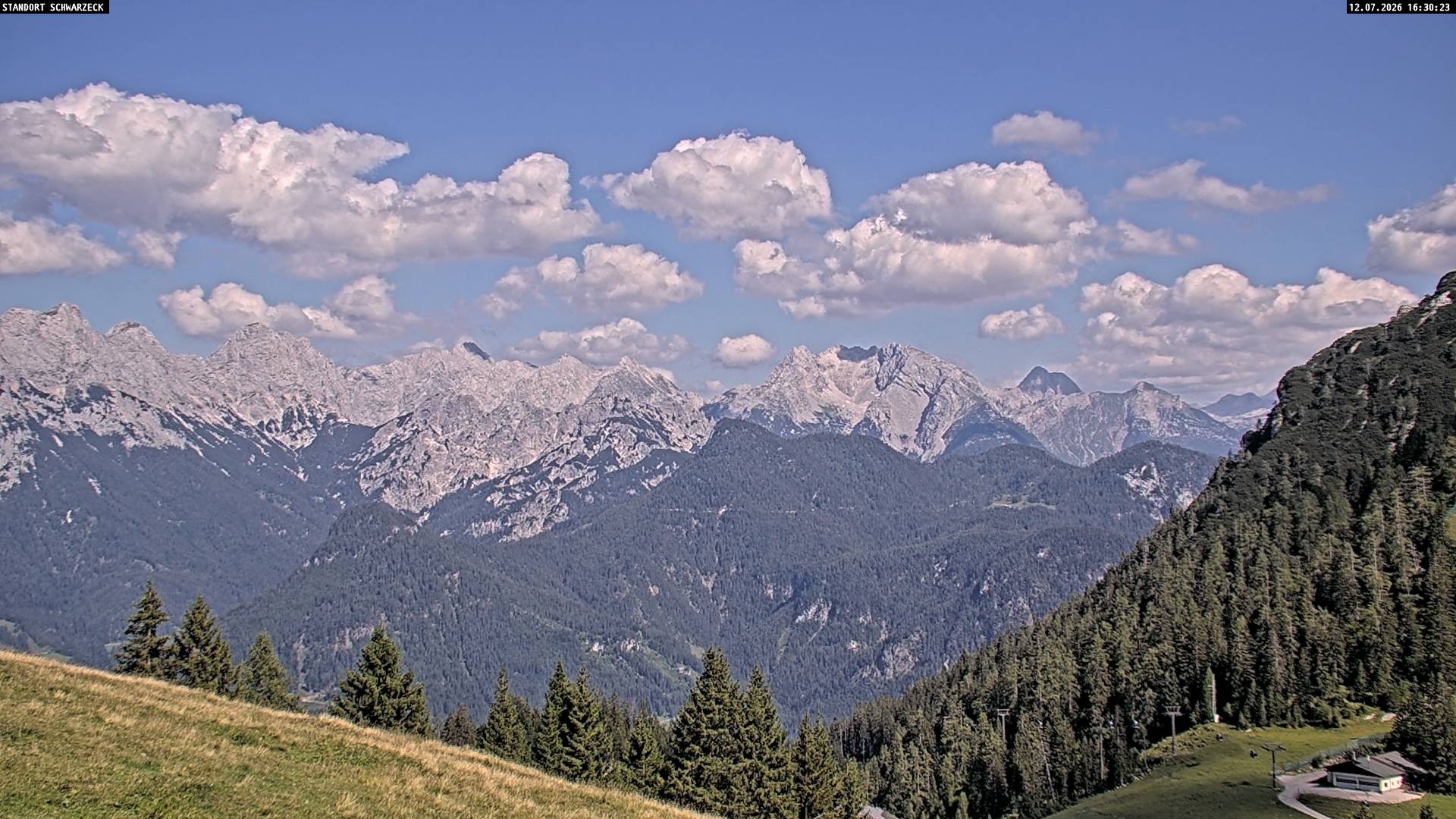 Archiv Foto Webcam Blick von Lofer auf die Berchtesgadener Alpen
