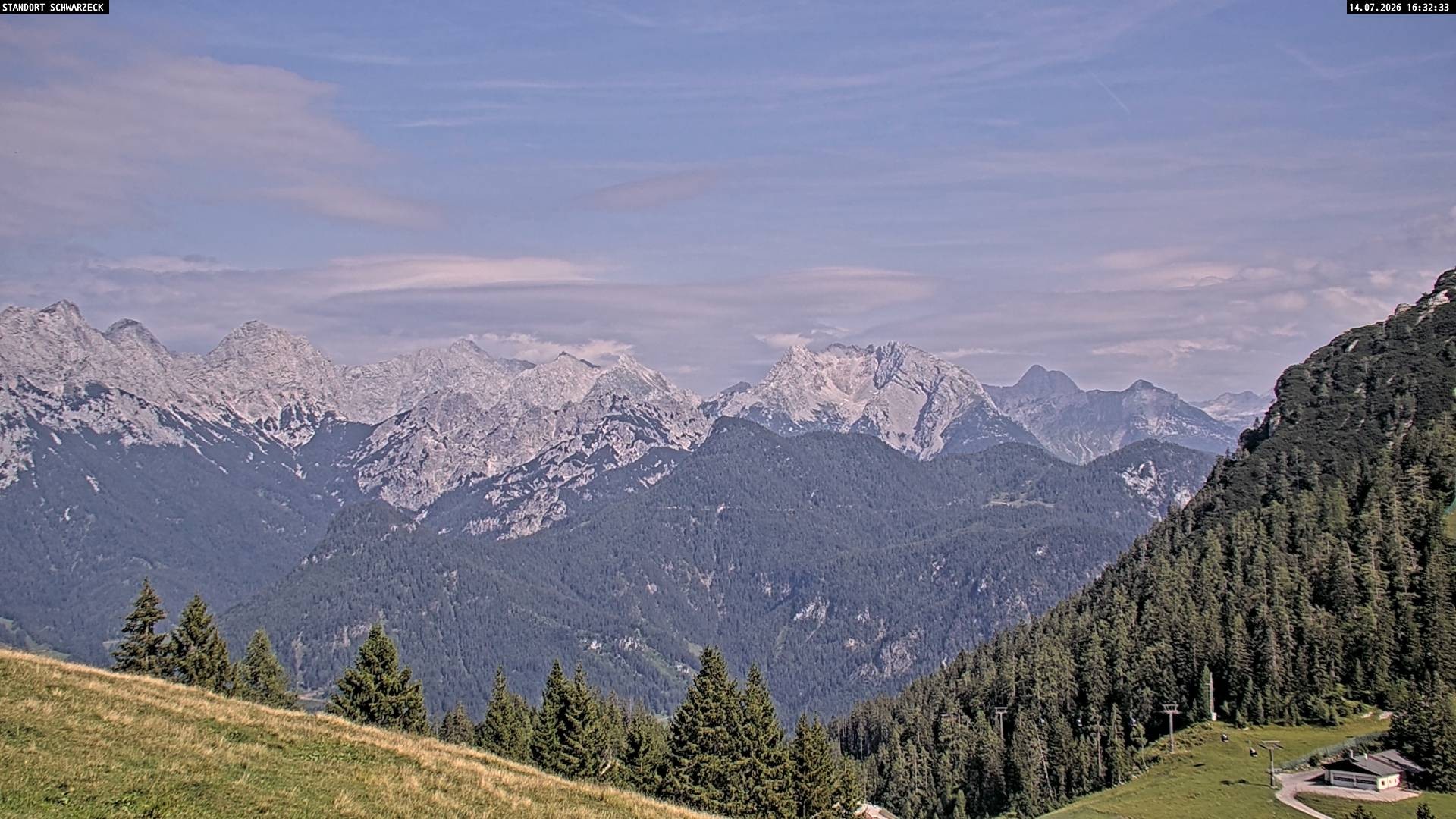 Archiv Foto Webcam Blick von Lofer auf die Berchtesgadener Alpen