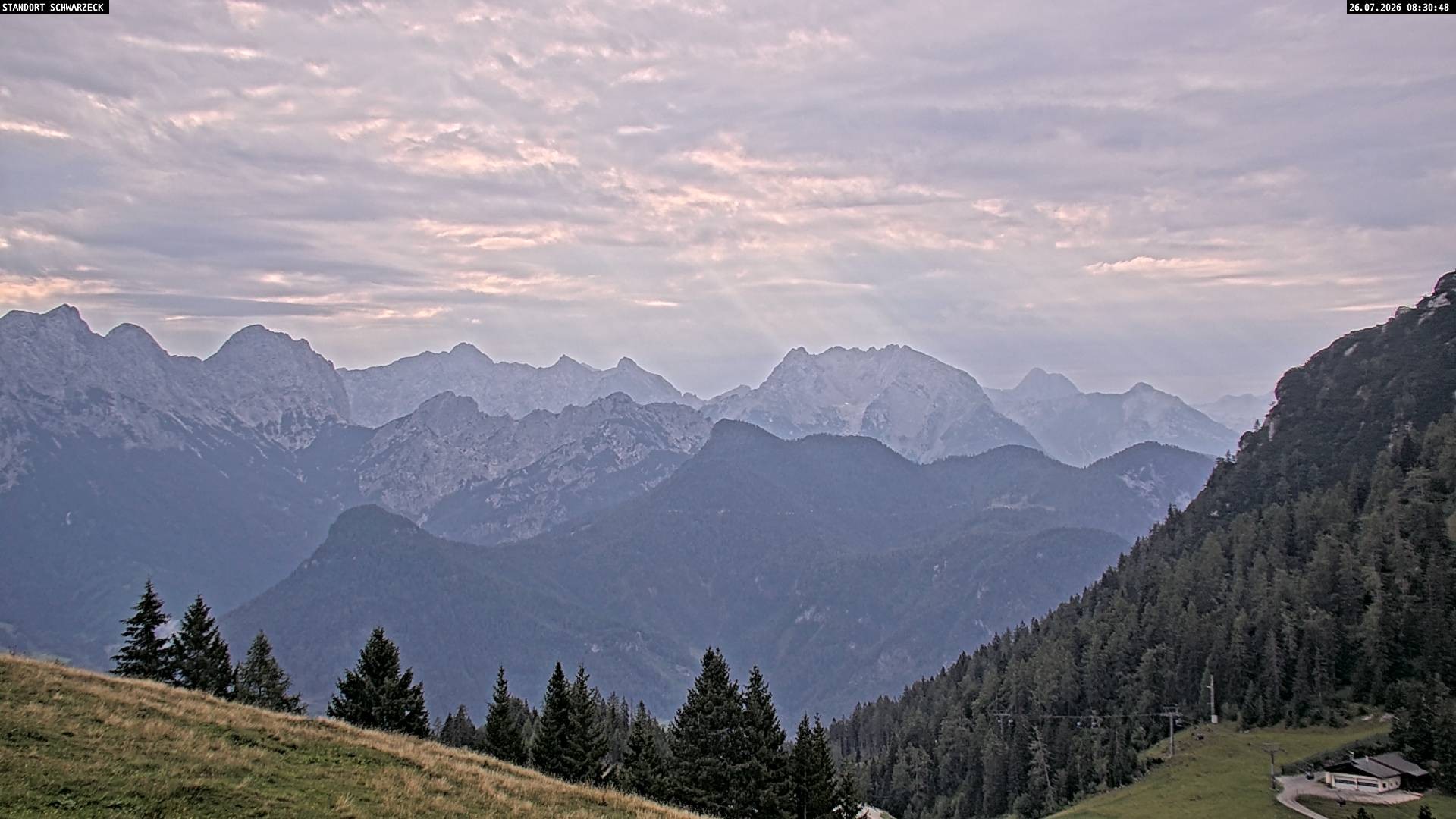 Archiv Foto Webcam Blick von Lofer auf die Berchtesgadener Alpen