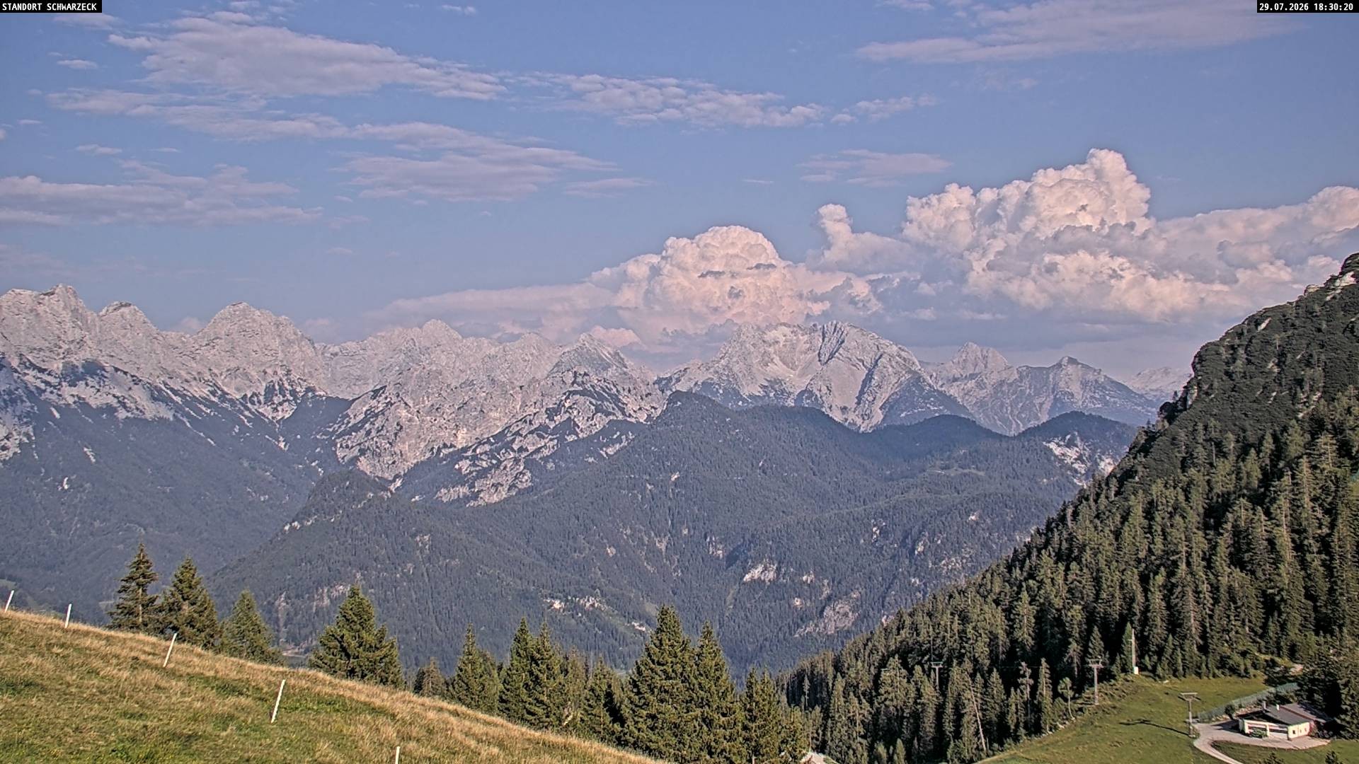 Archiv Foto Webcam Blick von Lofer auf die Berchtesgadener Alpen
