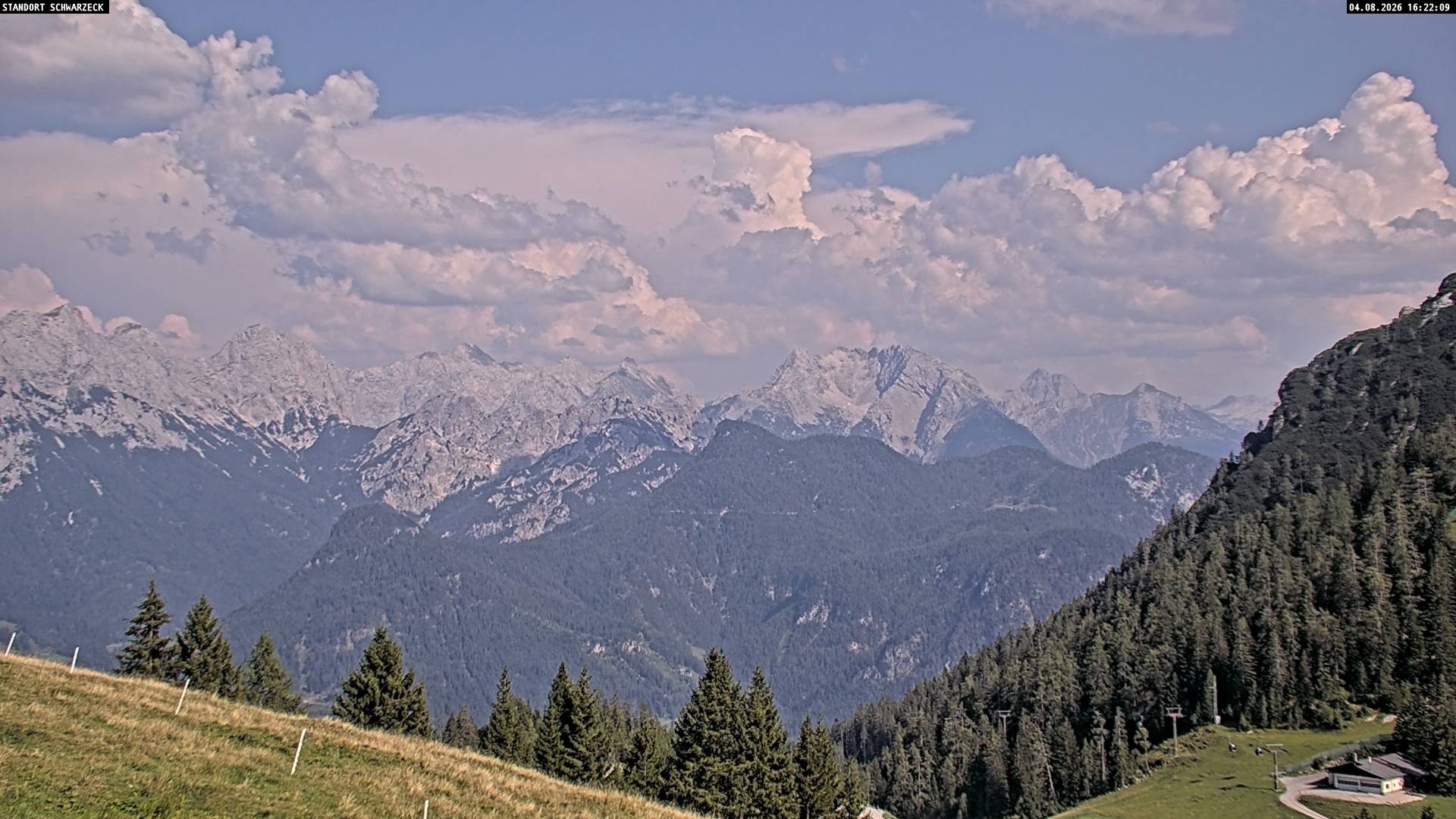 Archiv Foto Webcam Blick von Lofer auf die Berchtesgadener Alpen