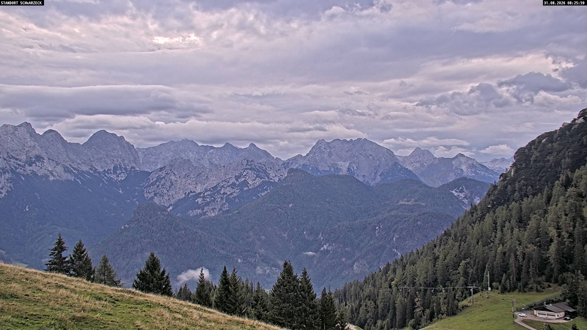 Archiv Foto Webcam Blick von Lofer auf die Berchtesgadener Alpen