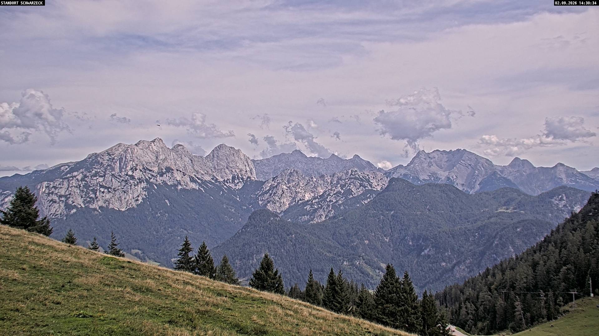 Archiv Foto Webcam Blick von Lofer auf die Berchtesgadener Alpen