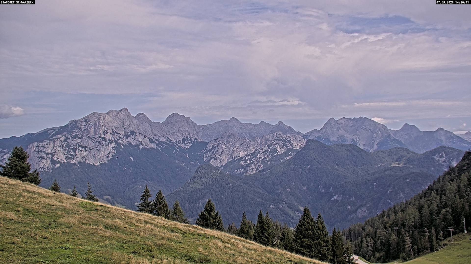 Archiv Foto Webcam Blick von Lofer auf die Berchtesgadener Alpen
