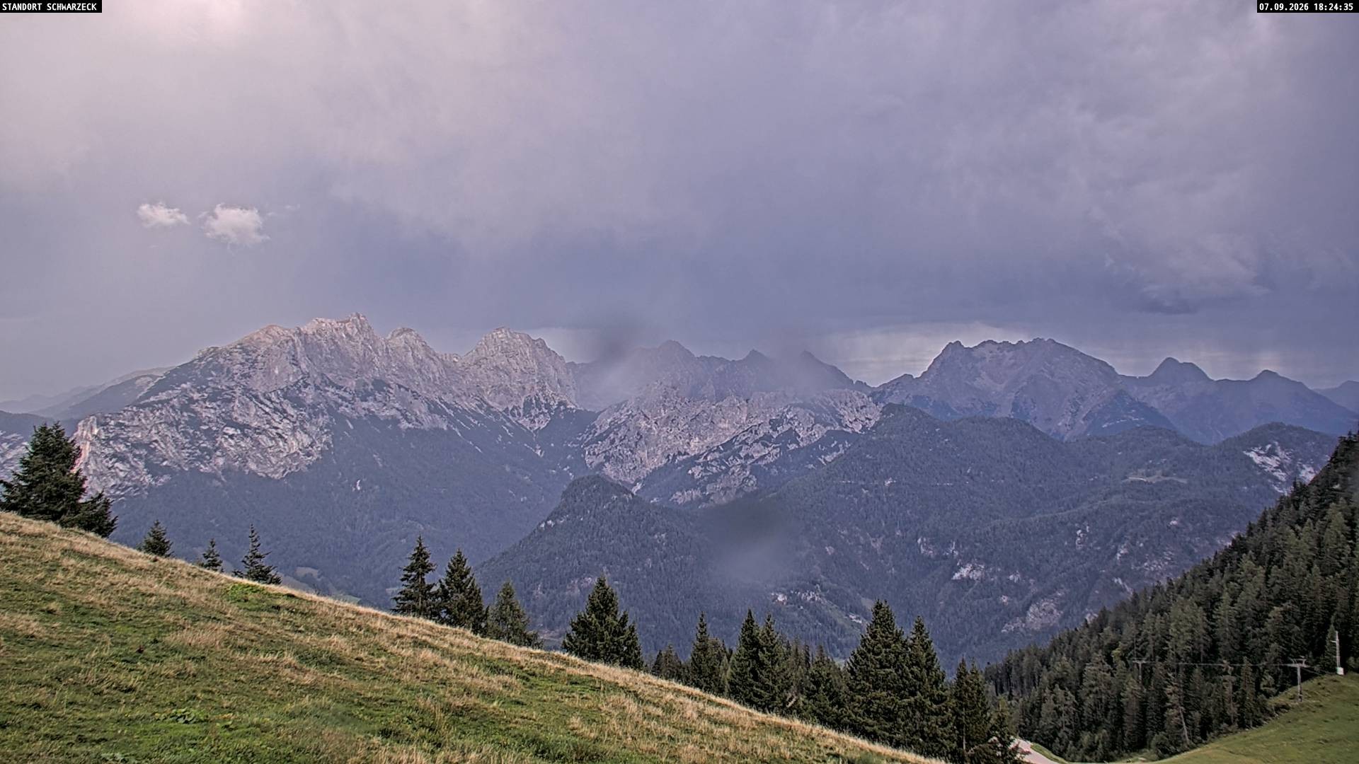 Archiv Foto Webcam Blick von Lofer auf die Berchtesgadener Alpen
