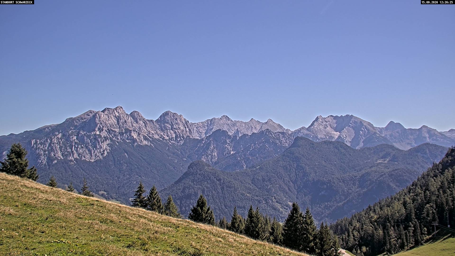 Archiv Foto Webcam Blick von Lofer auf die Berchtesgadener Alpen
