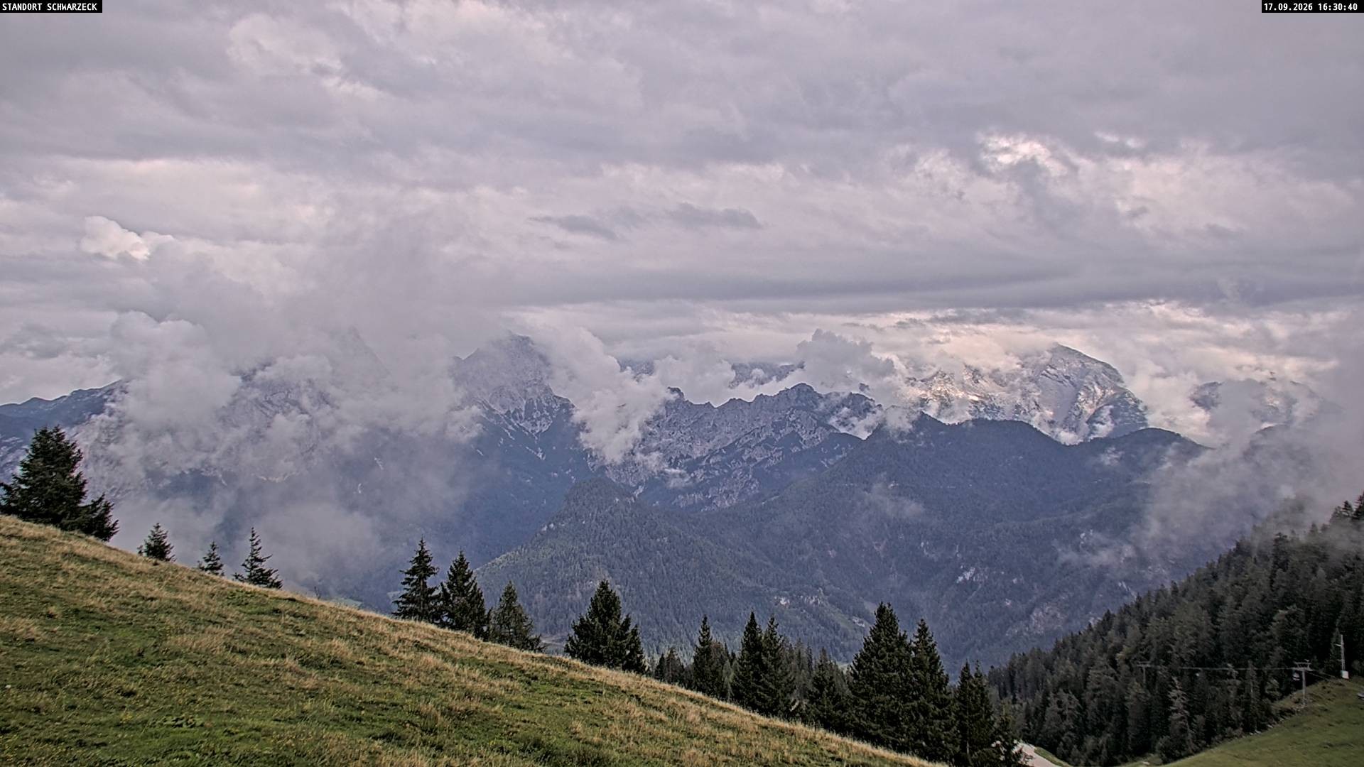 Archived image Webcam Alps of Berchtesgaden from Lofer, Tyrol